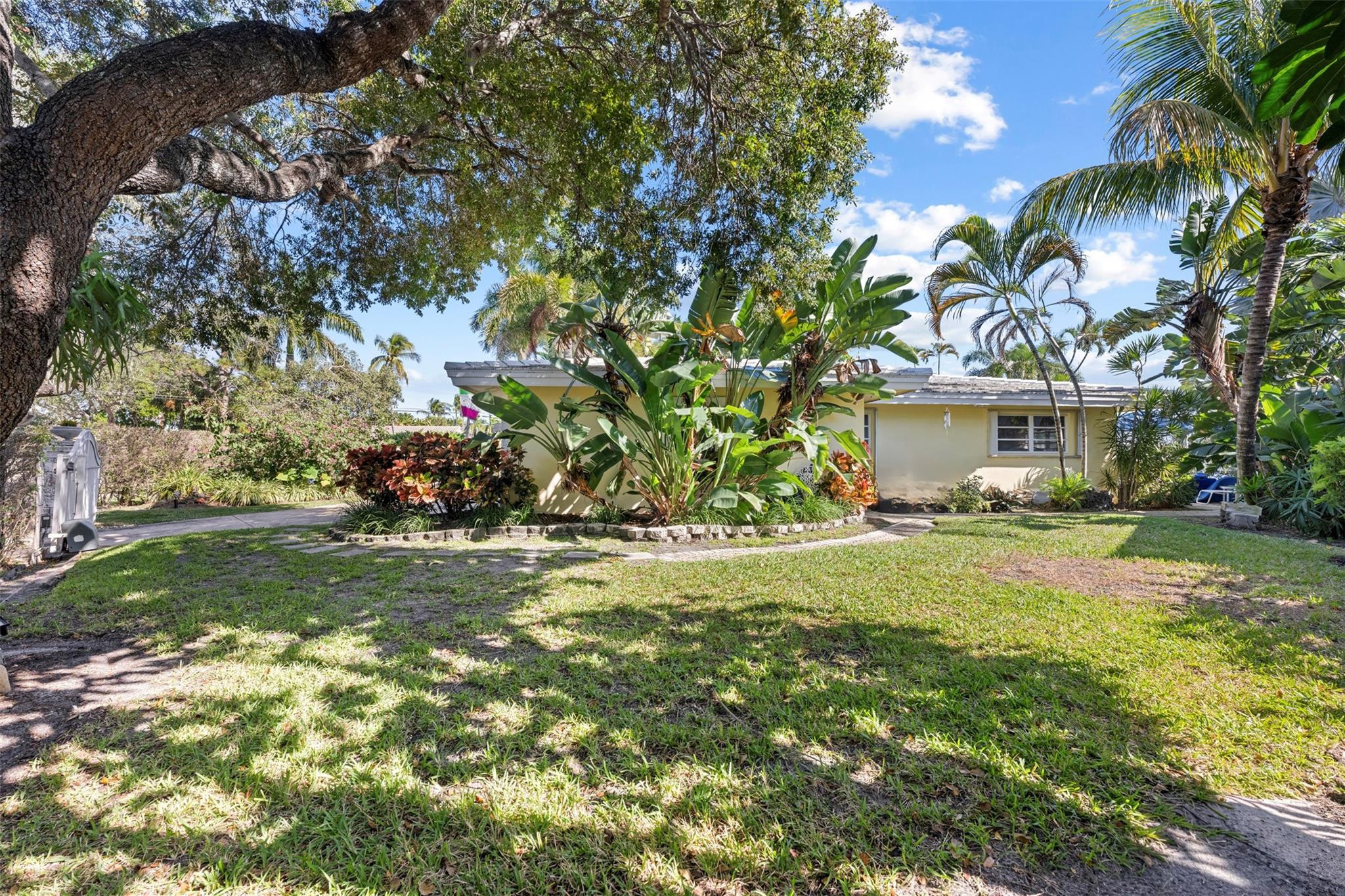 2800 NE 29th Fort Lauderdale, FL 33306