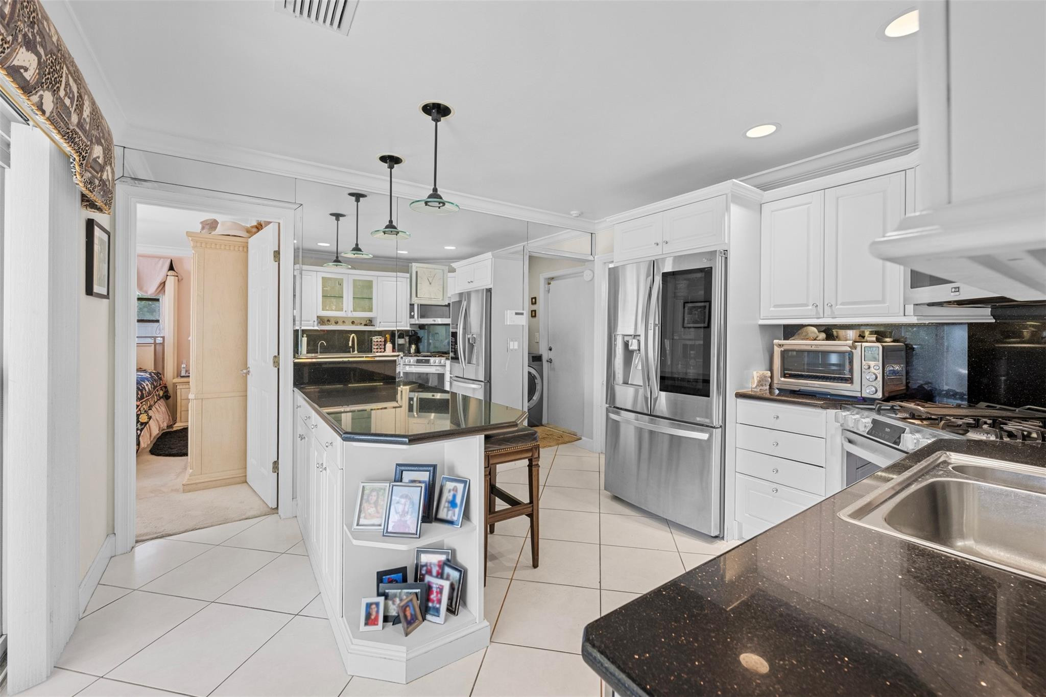 2800 NE 29th Fort Lauderdale, FL 33306