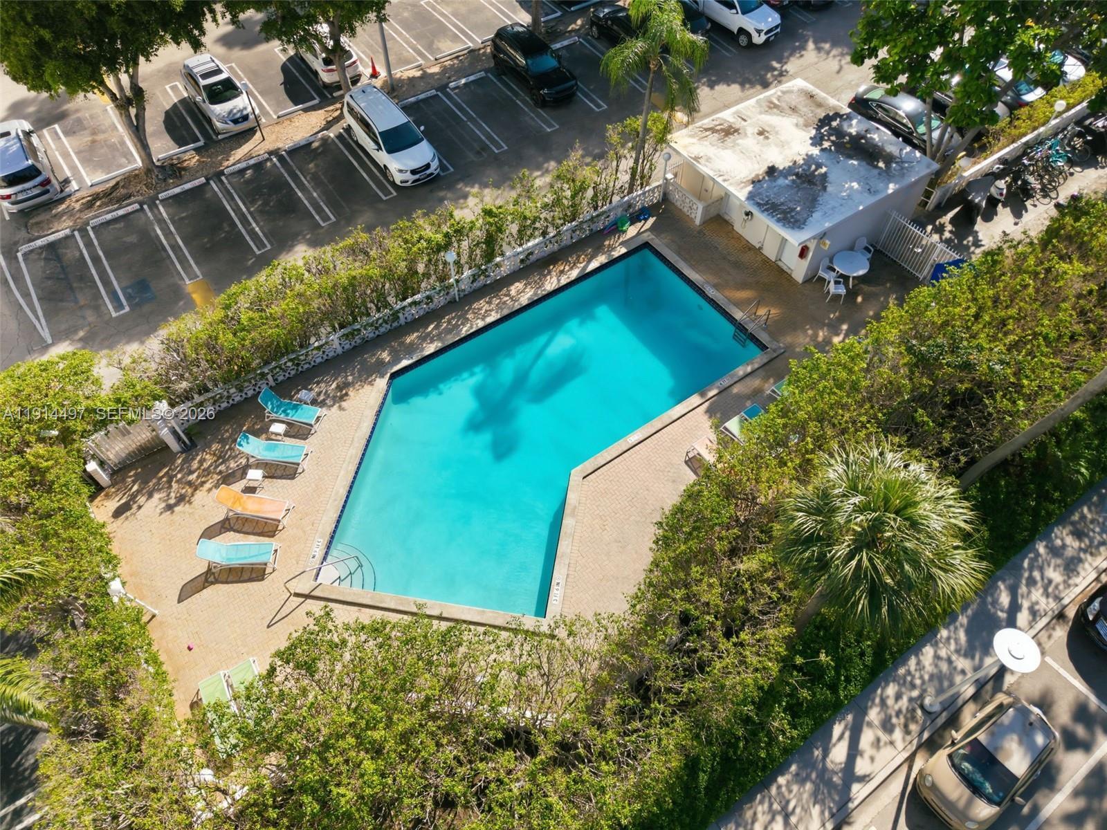 1881 Washington Miami Beach, FL 33139