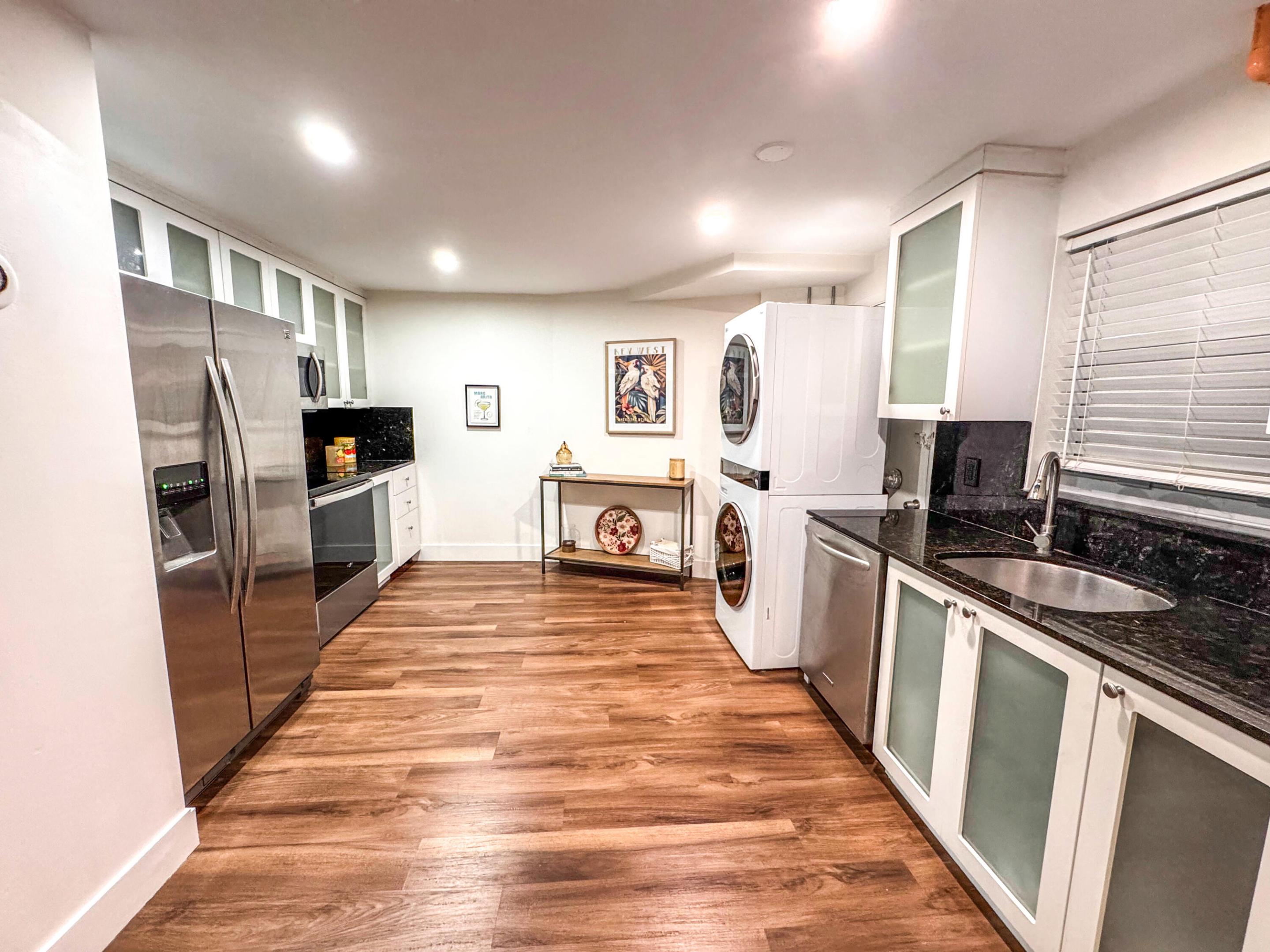 1881 Washington Miami Beach, FL 33139
