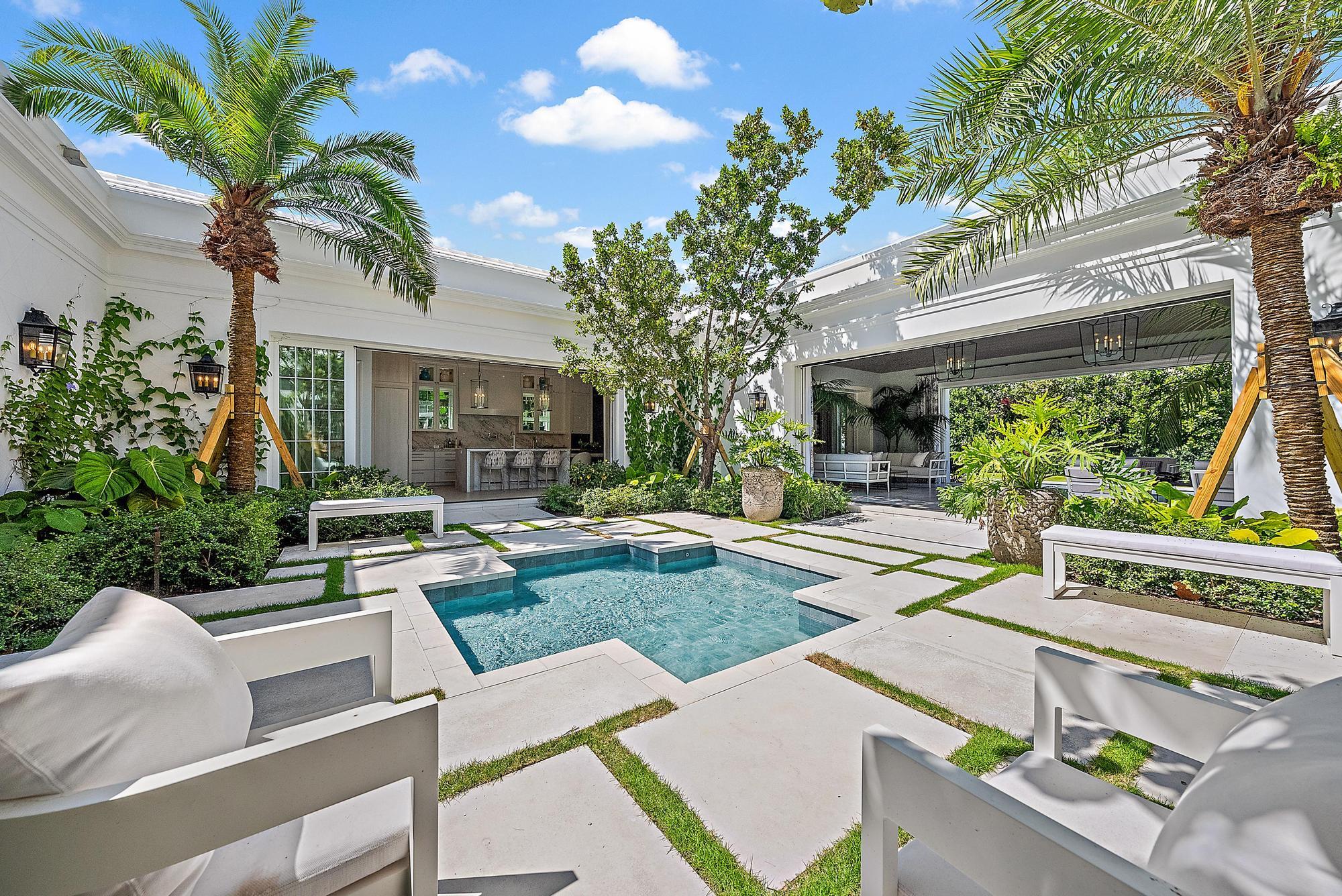 311 Polmer Park Rd Palm Beach, FL 33480