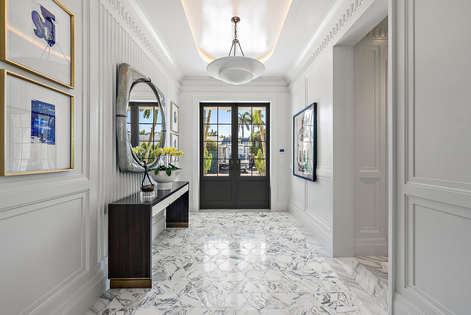 311 Polmer Park Rd Palm Beach, FL 33480