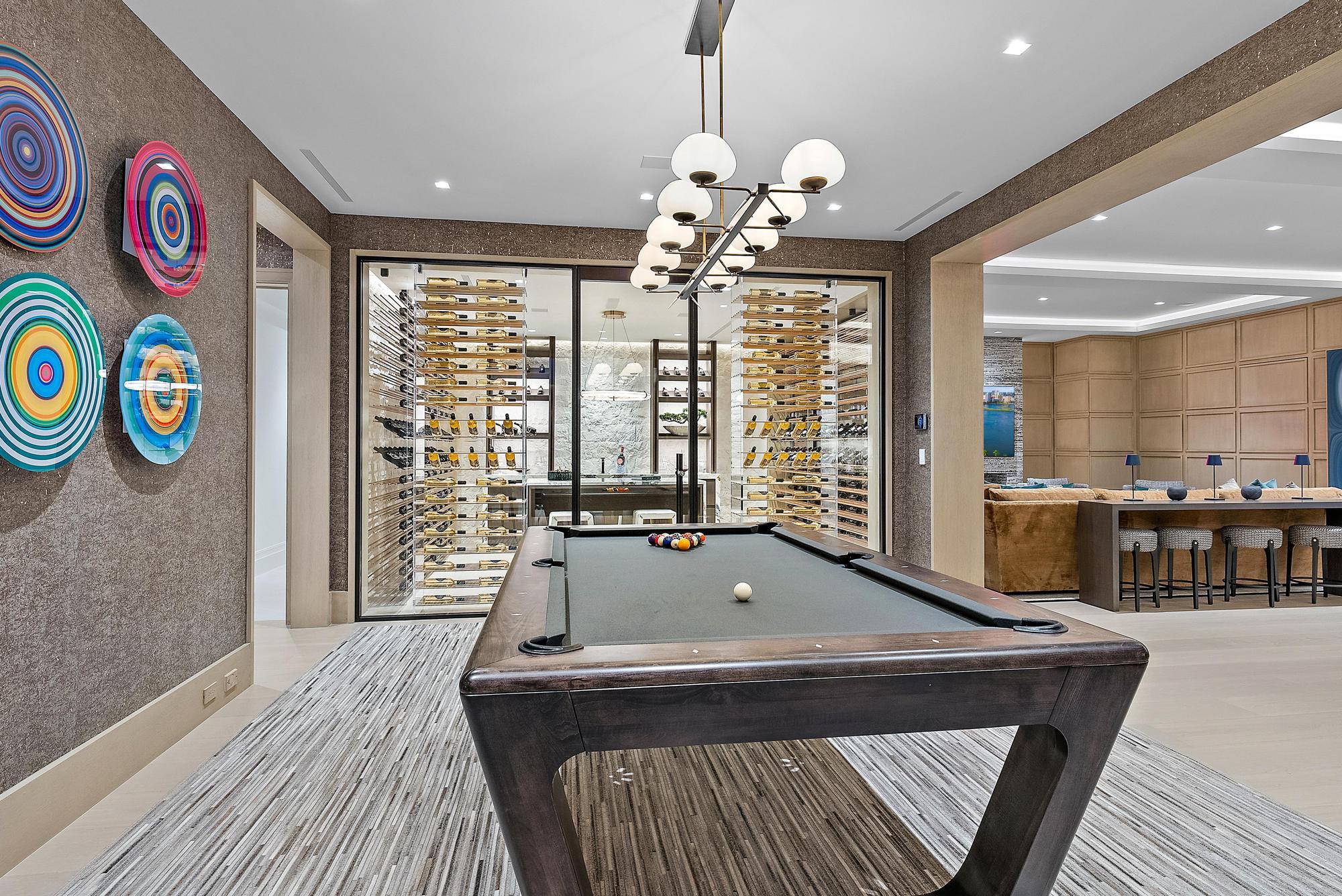 311 Polmer Park Rd Palm Beach, FL 33480