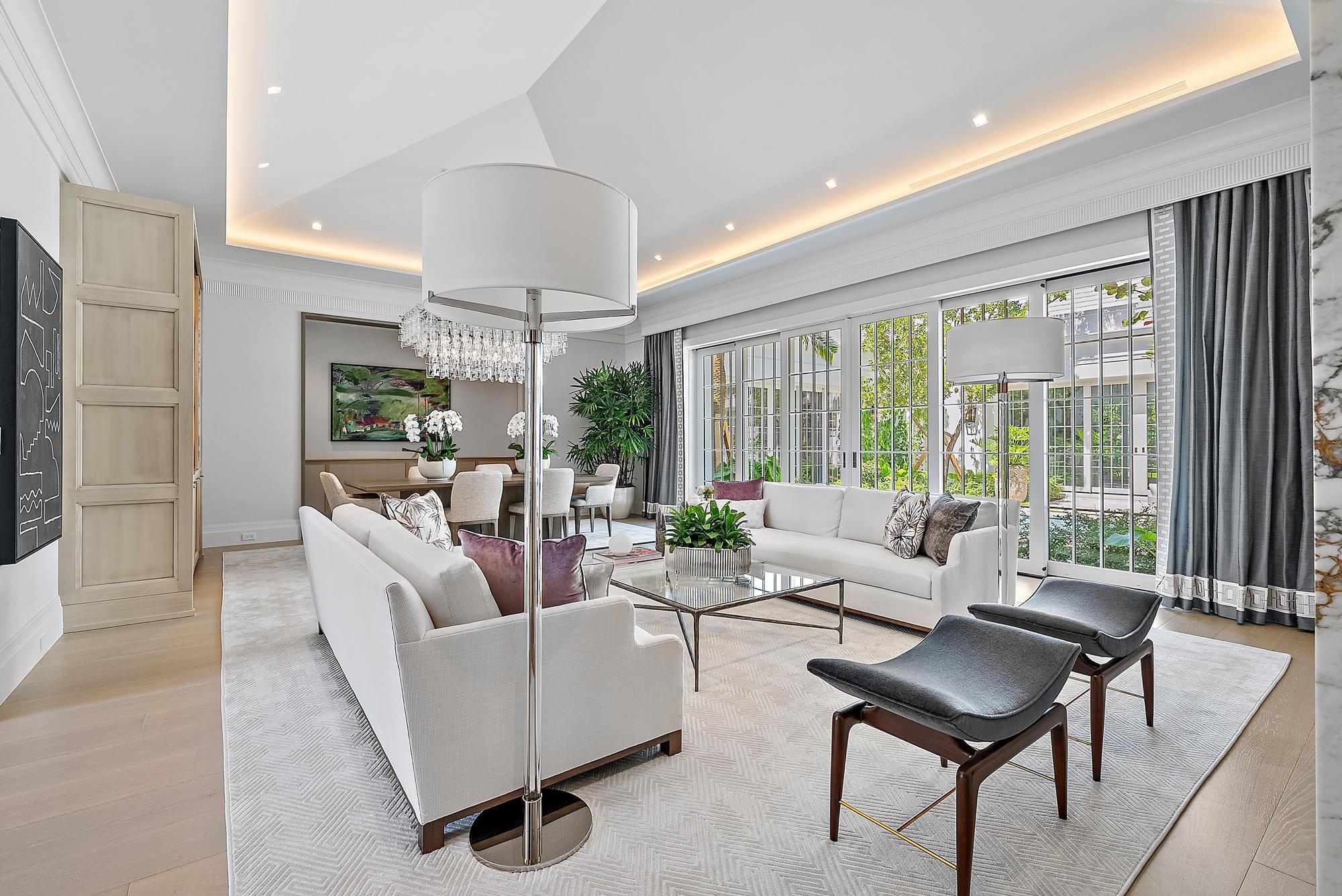 311 Polmer Park Rd Palm Beach, FL 33480
