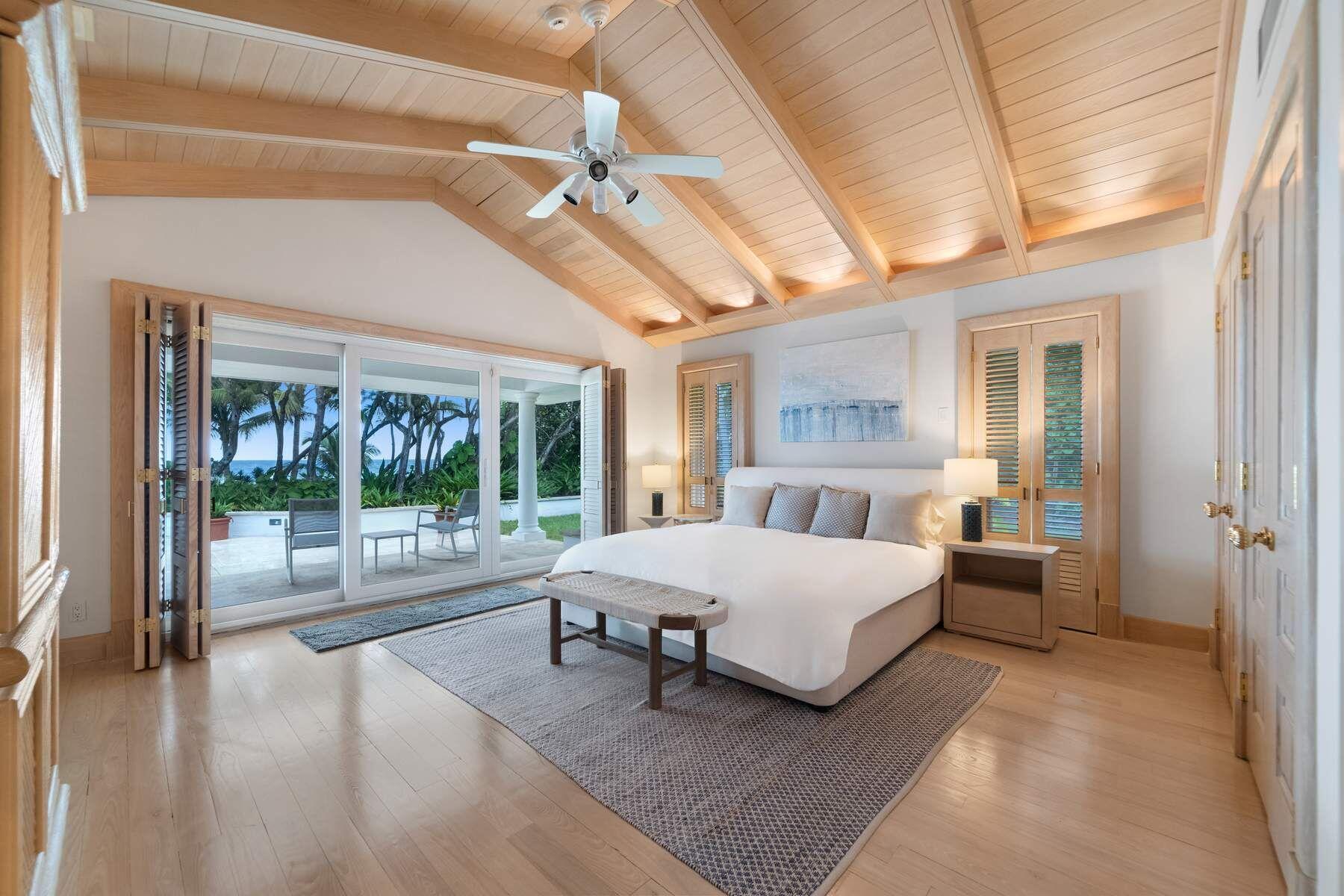2999 N Ocean Blvd Gulf Stream, FL 33483