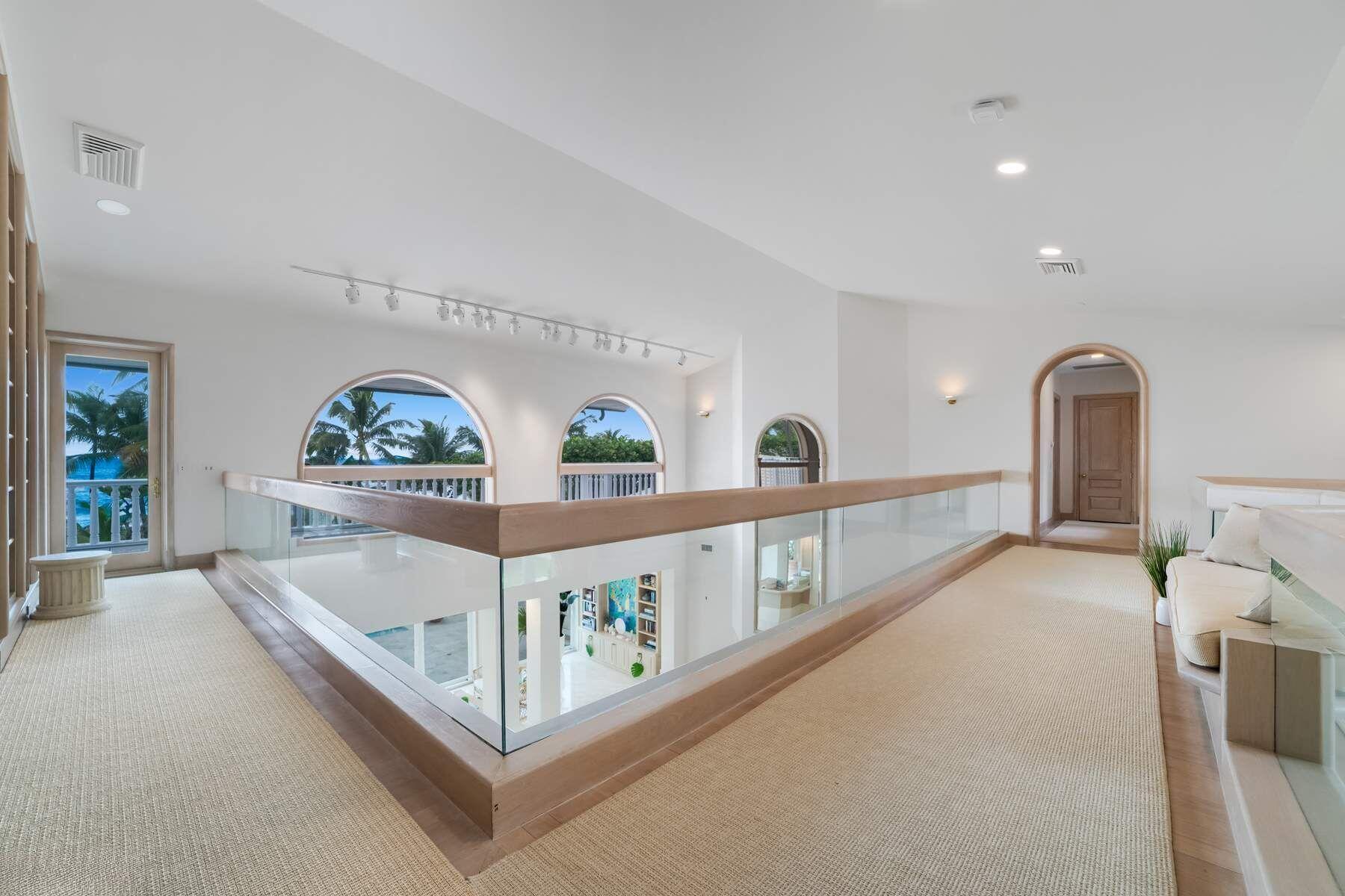 2999 N Ocean Blvd Gulf Stream, FL 33483