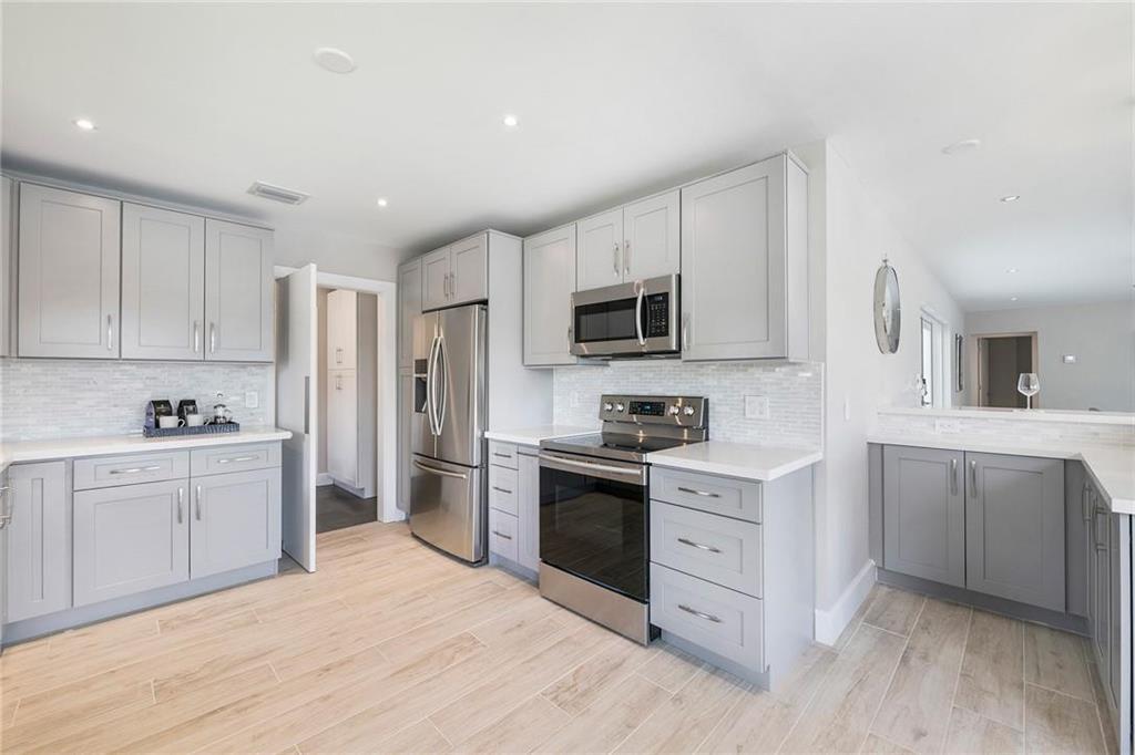 2630 Marion Dr Fort Lauderdale, FL 33316