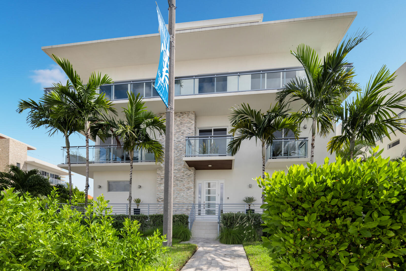 350 Desoto St Hollywood, FL 33019