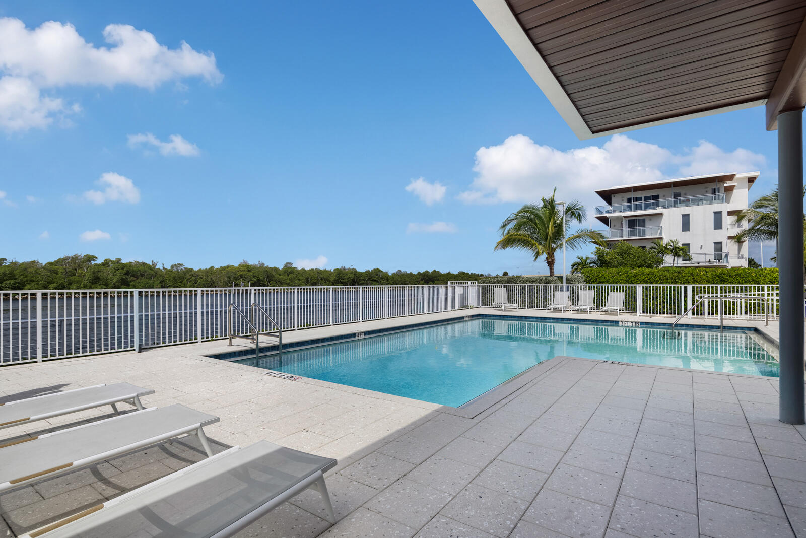 350 Desoto St Hollywood, FL 33019