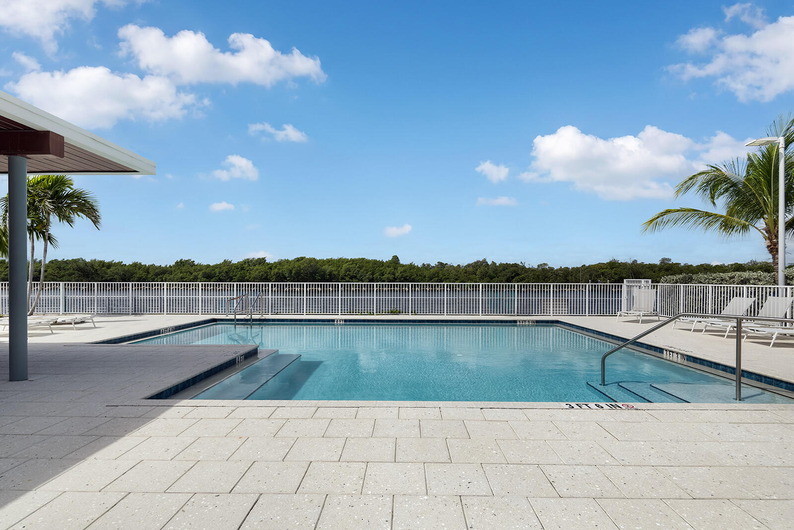 350 Desoto St Hollywood, FL 33019