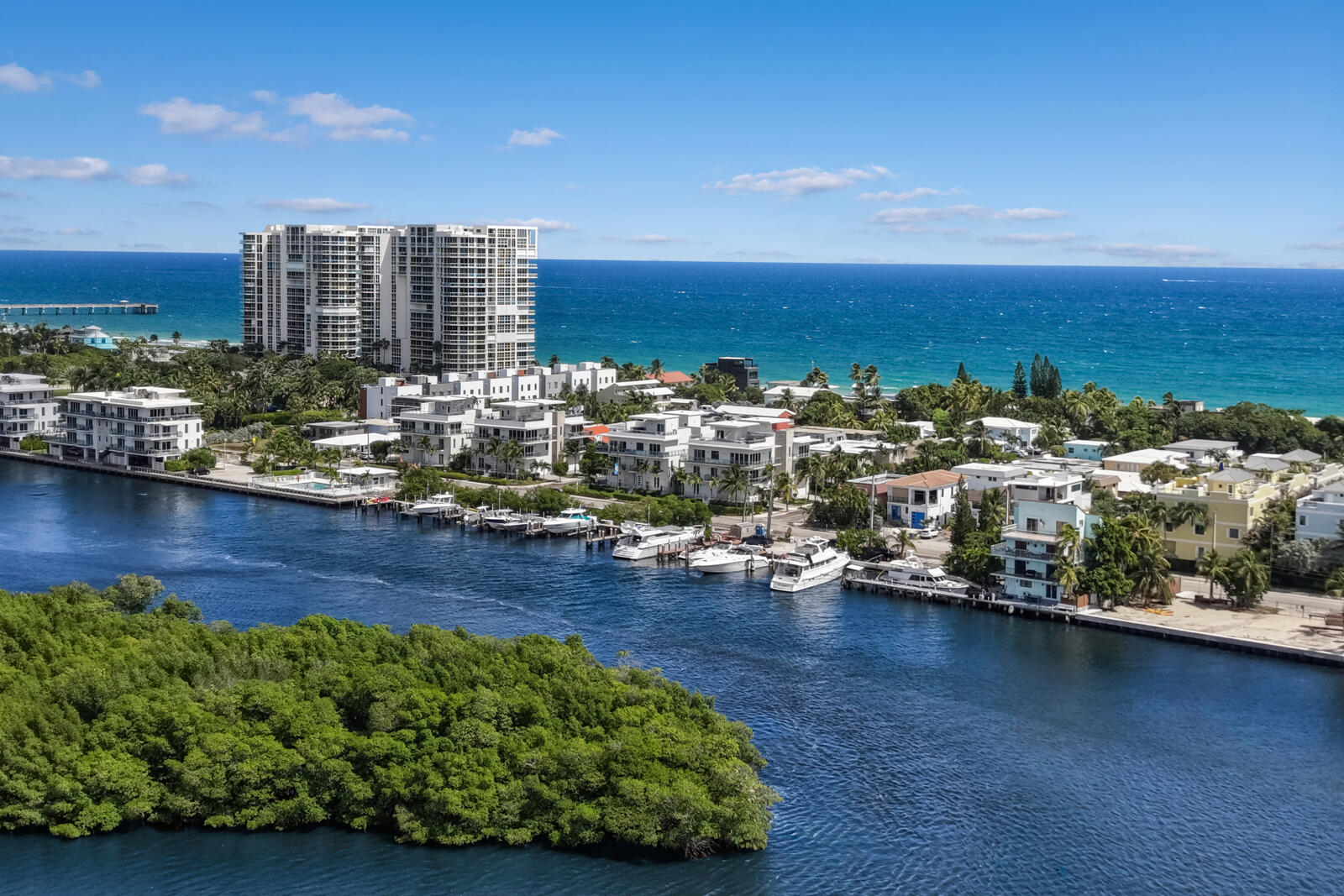 350 Desoto St Hollywood, FL 33019