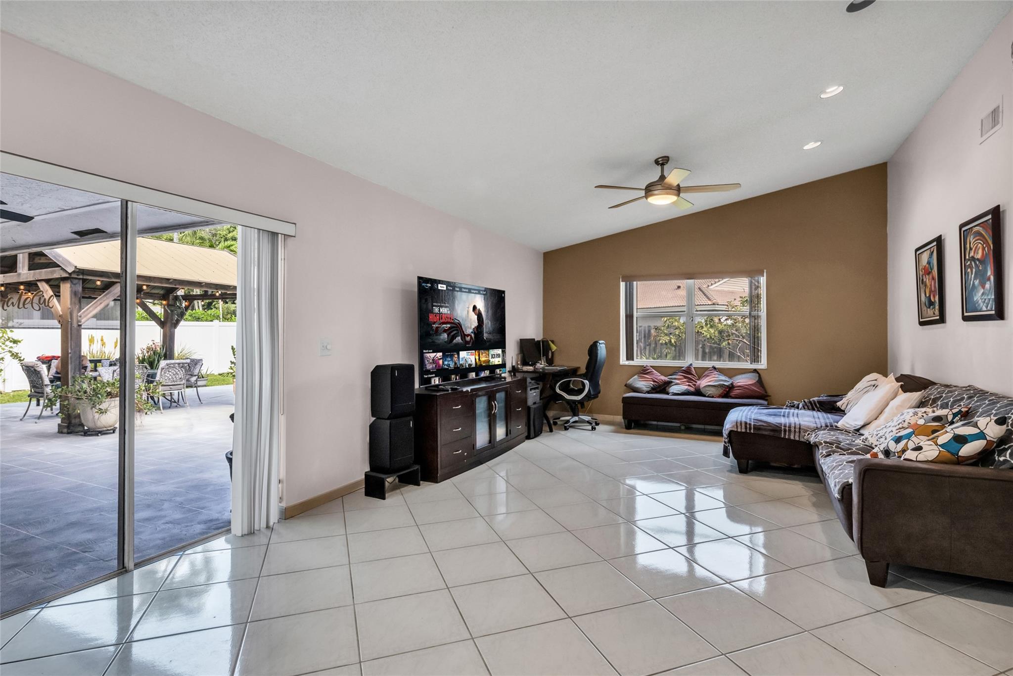 5210 Hawkes Blf Ave,Davie, FL 33331