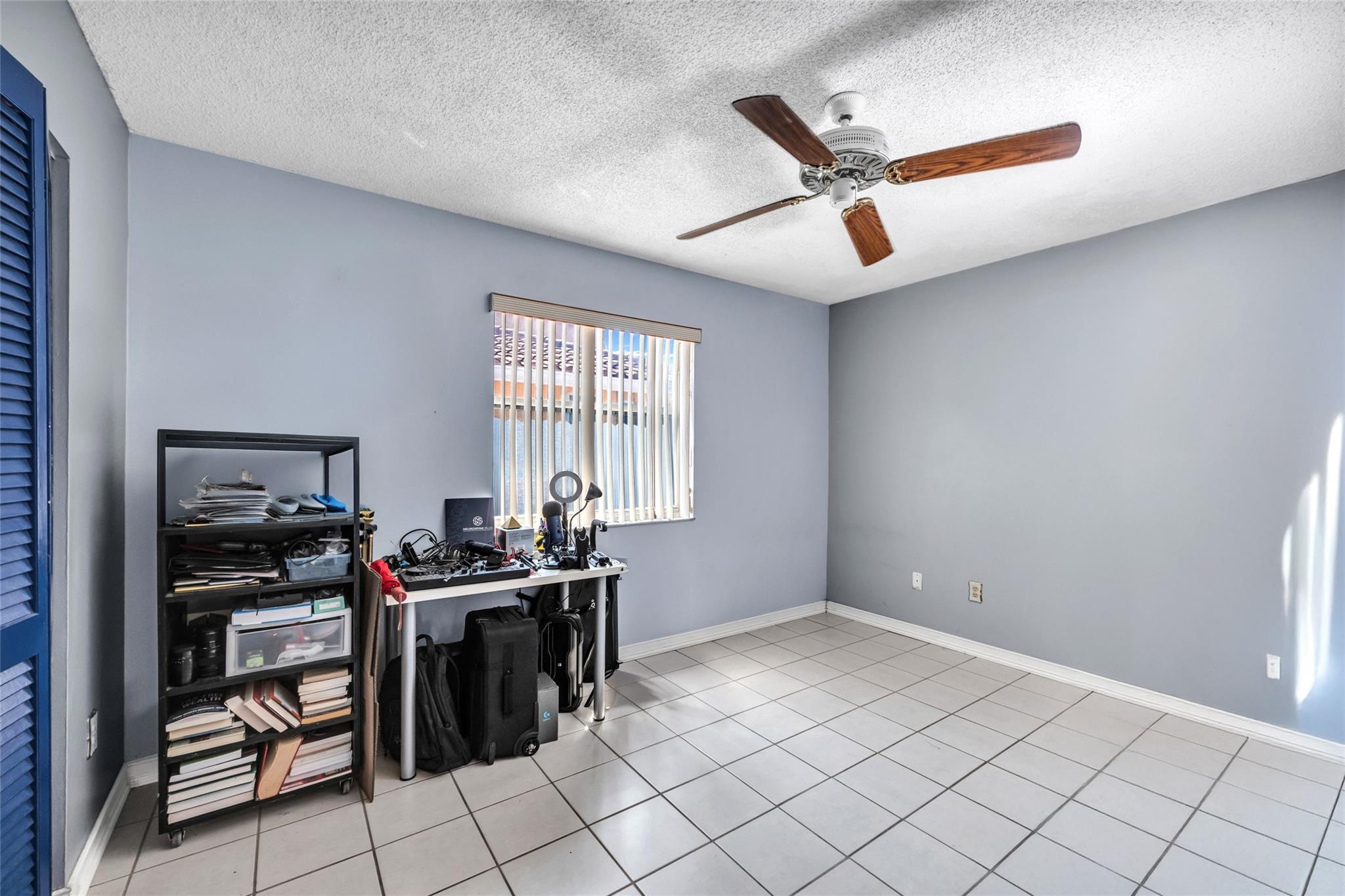 5210 Hawkes Blf Ave,Davie, FL 33331