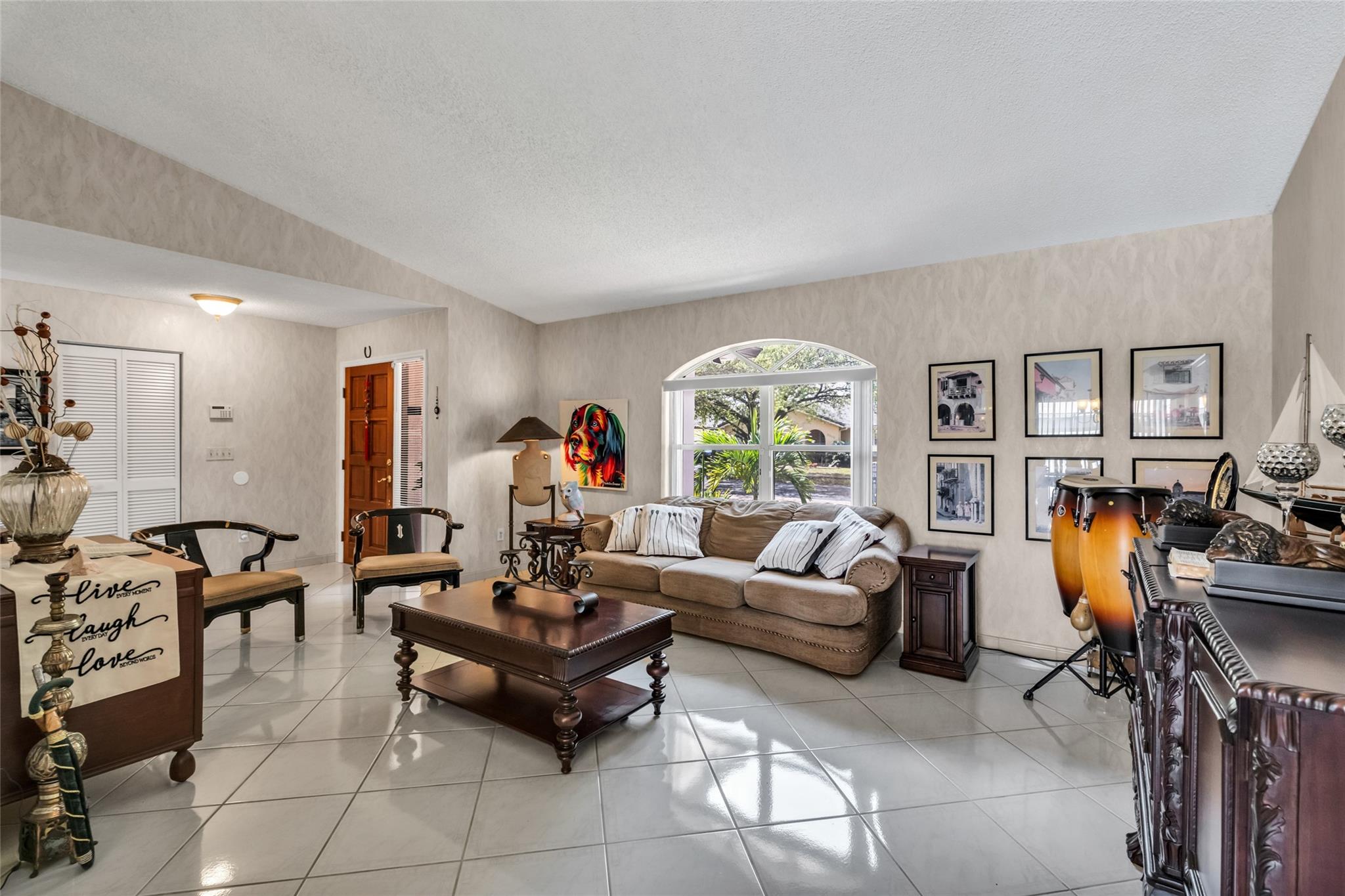 5210 Hawkes Blf Ave,Davie, FL 33331