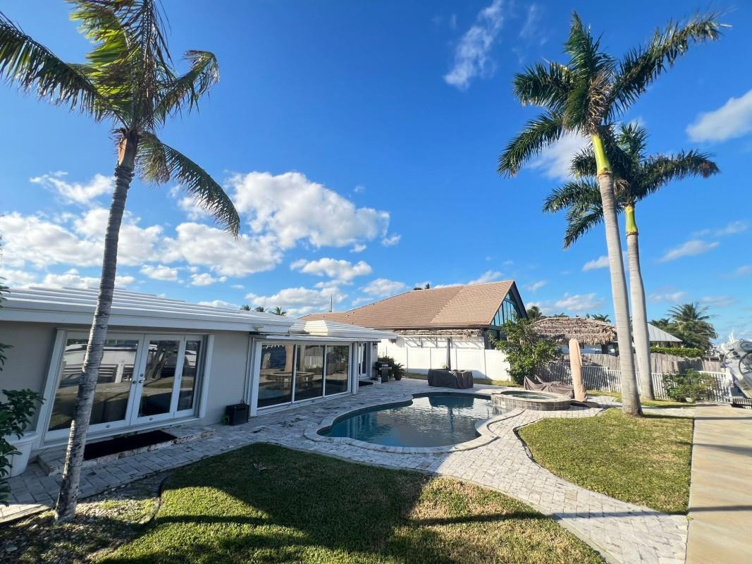412 SE 28th Pompano Beach, FL 33062