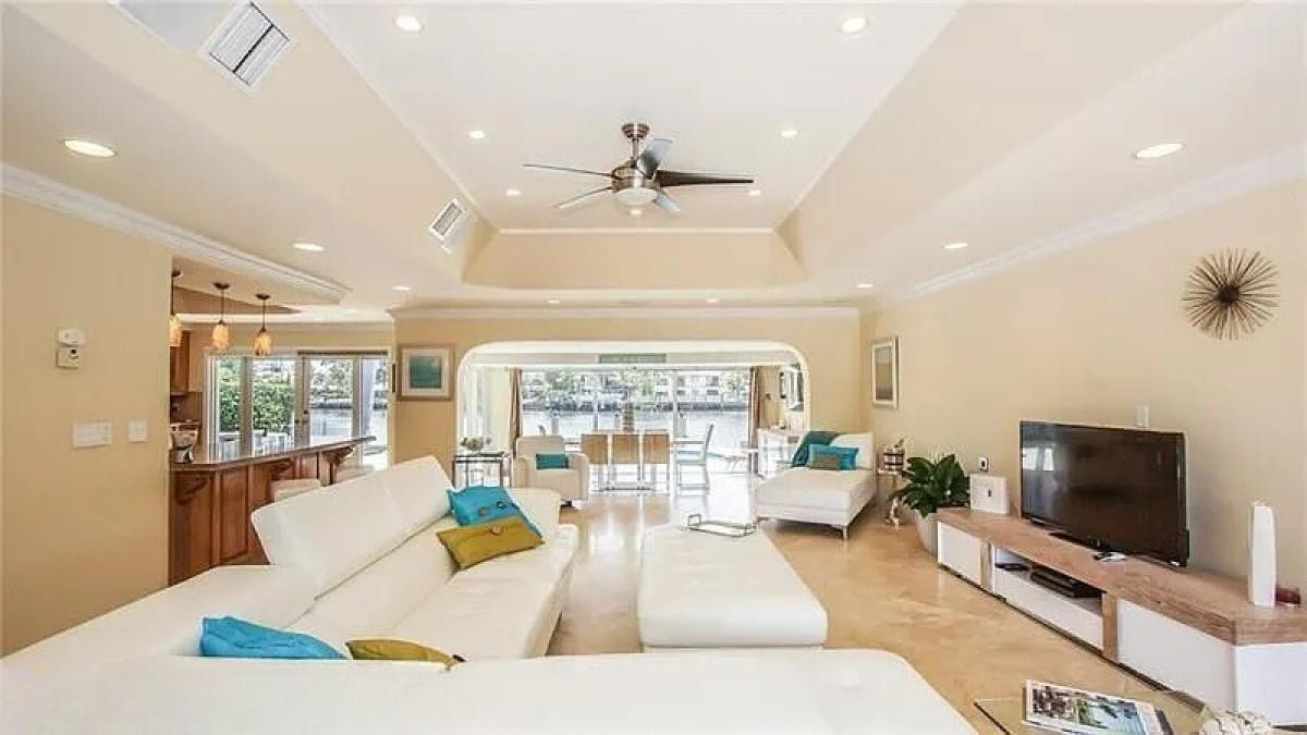412 SE 28th Pompano Beach, FL 33062