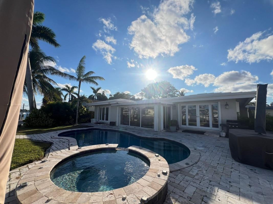 412 SE 28th Pompano Beach, FL 33062