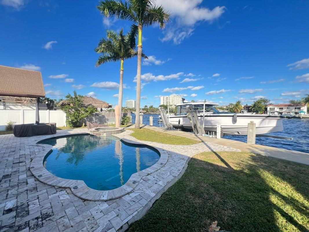 412 SE 28th Pompano Beach, FL 33062