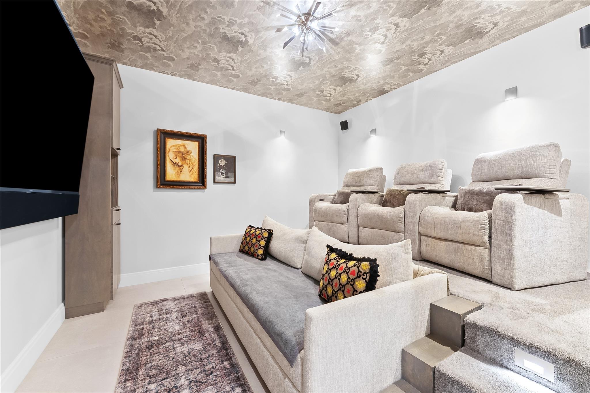 435 Bayshore Dr #702 Fort Lauderdale, FL 33304