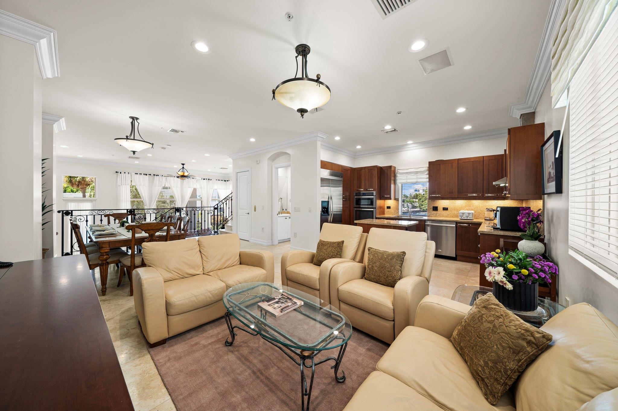 514 N Birch Rd Fort Lauderdale, FL 33304