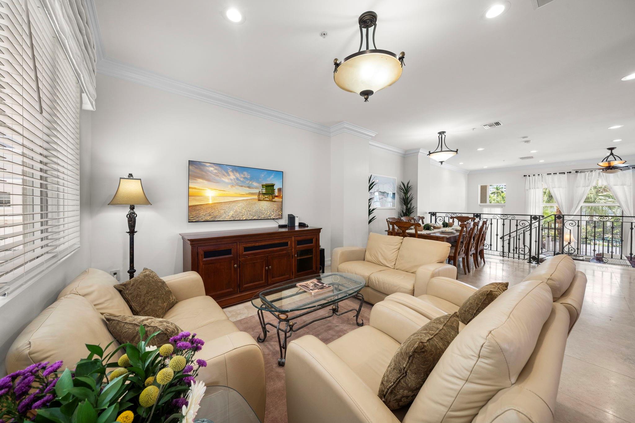 514 N Birch Rd Fort Lauderdale, FL 33304