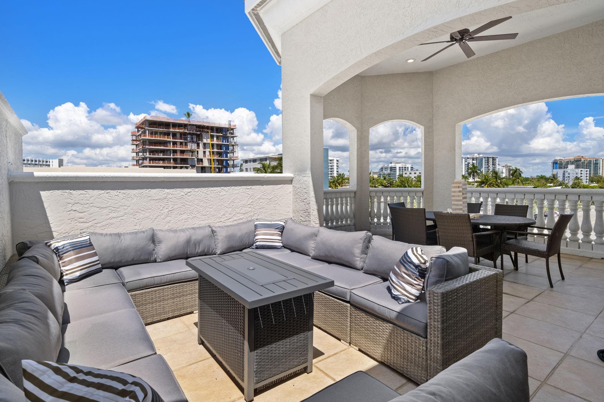 514 N Birch Rd Fort Lauderdale, FL 33304