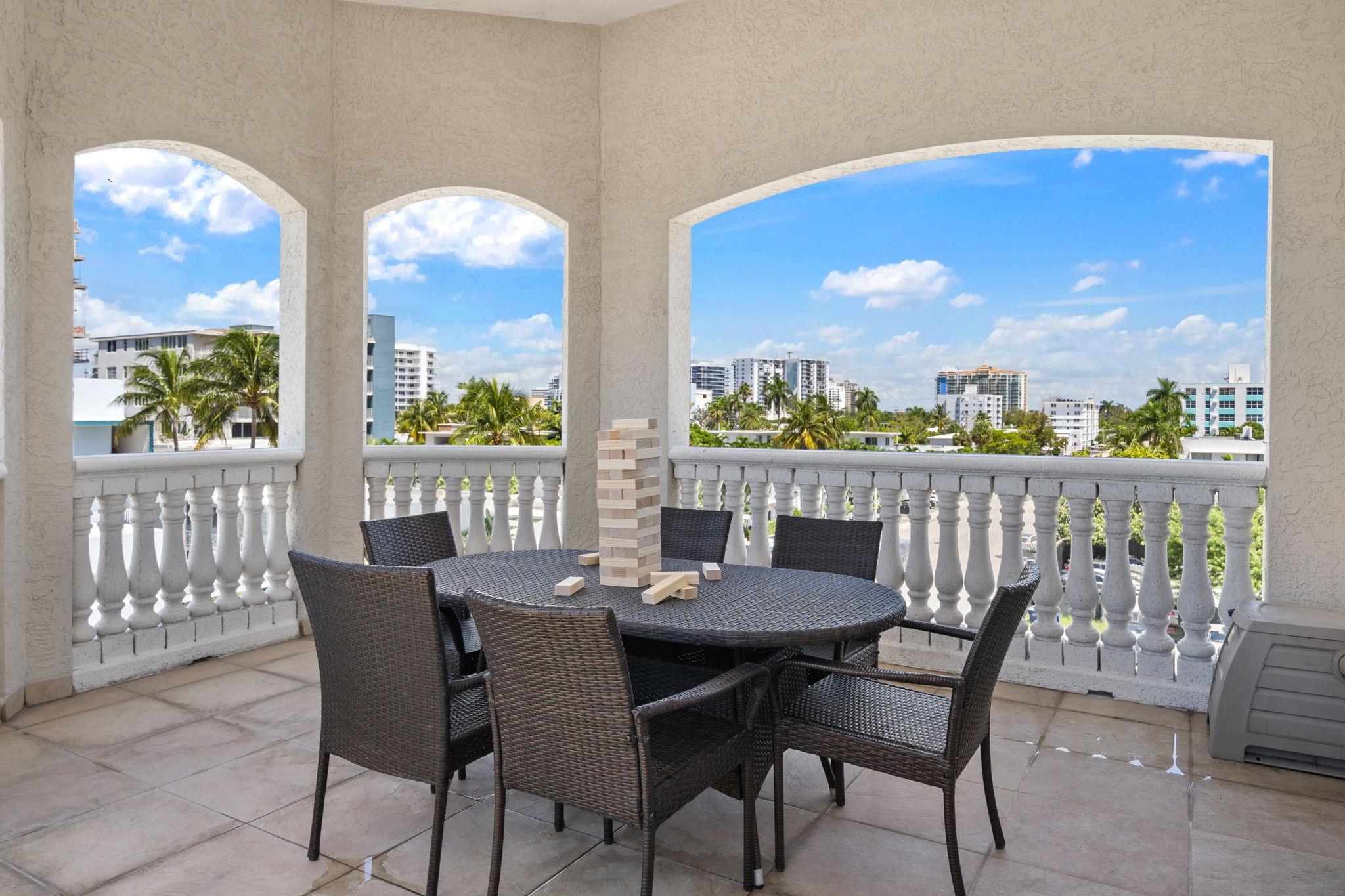 514 N Birch Rd Fort Lauderdale, FL 33304