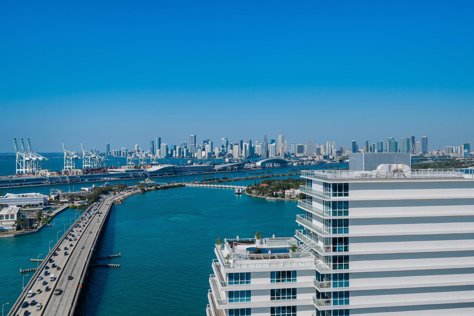 Undisclosed Address Miami Beach, FL 33139