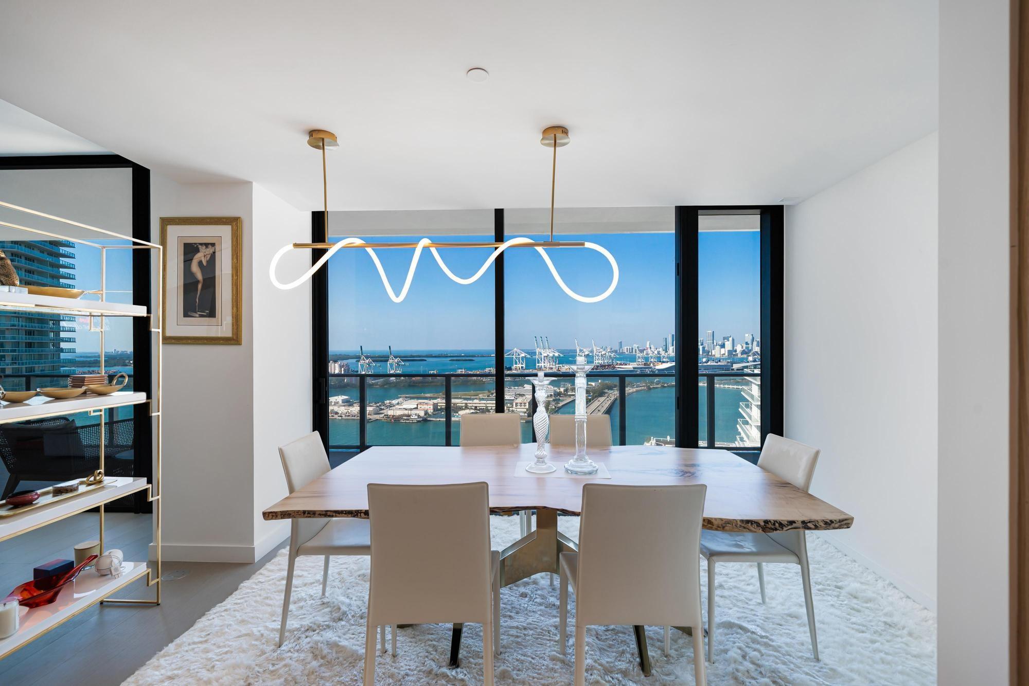 Undisclosed Address Miami Beach, FL 33139