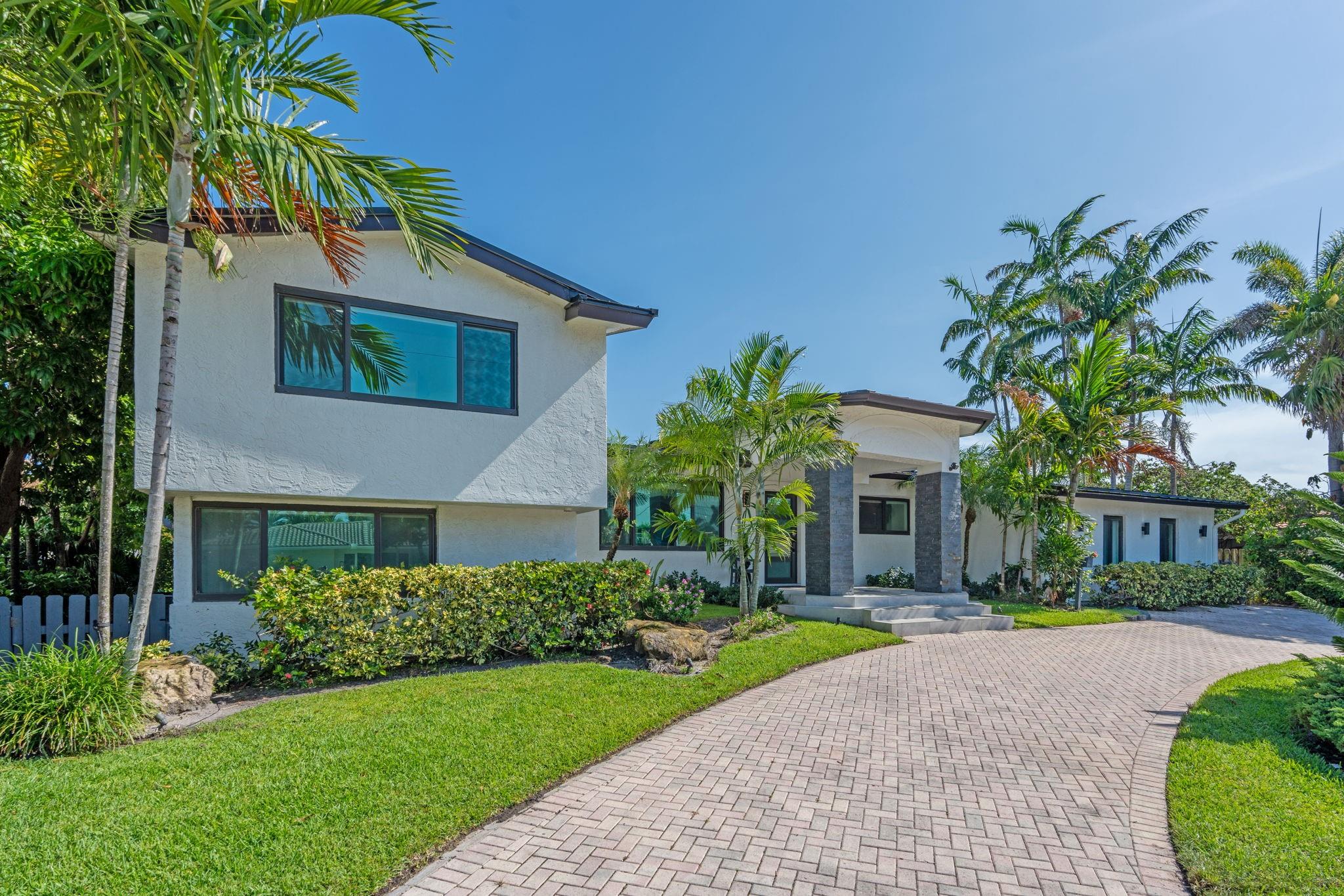 2878 NE 26th St Fort Lauderdale, FL 33305