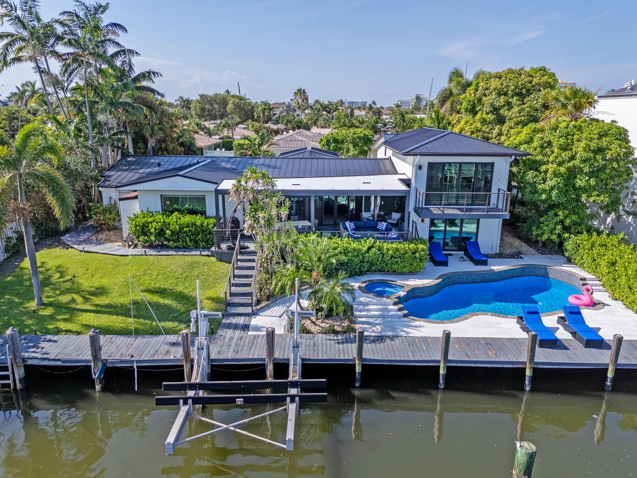 2878 NE 26th St Fort Lauderdale, FL 33305