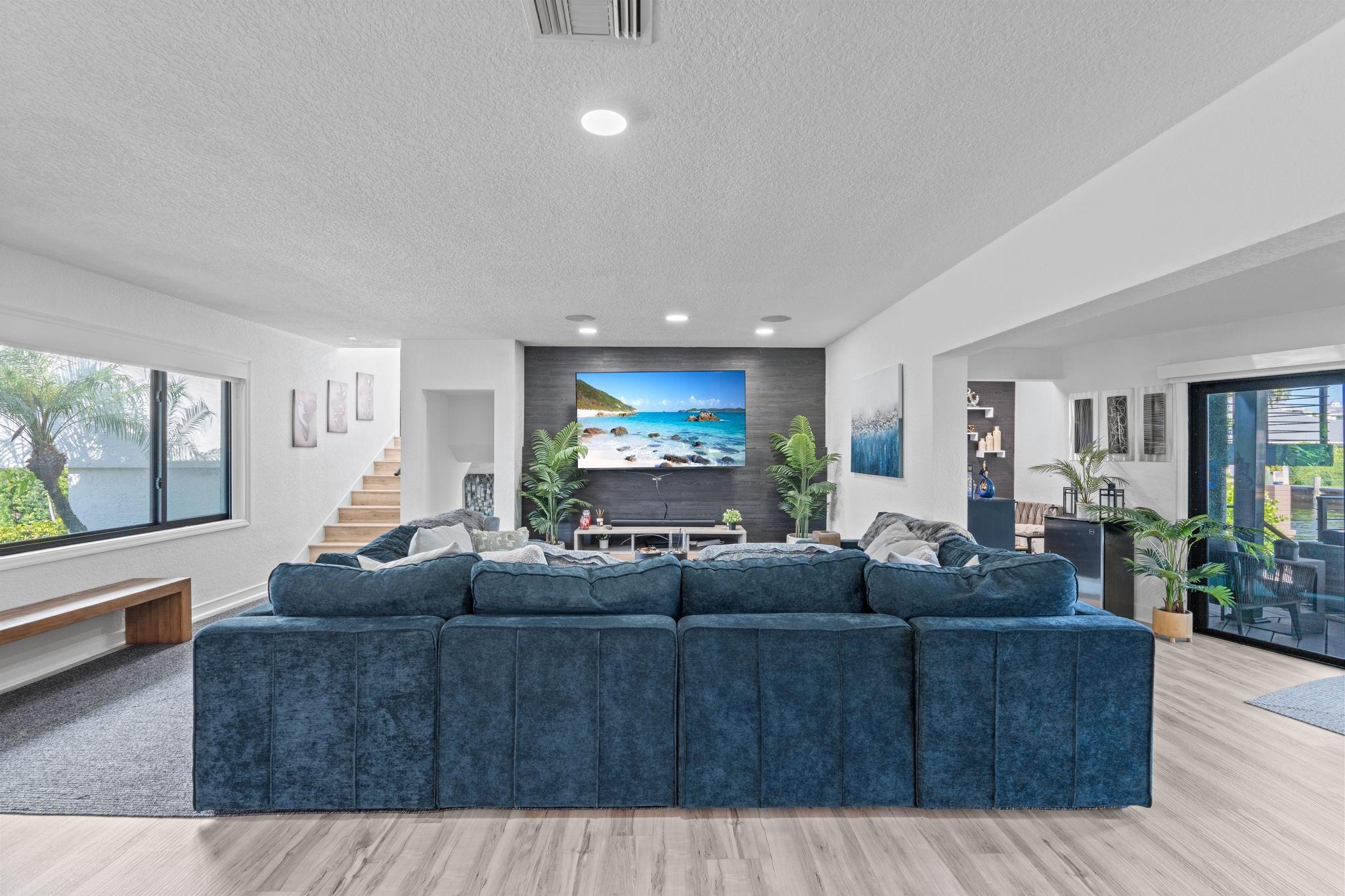 2878 NE 26th St Fort Lauderdale, FL 33305