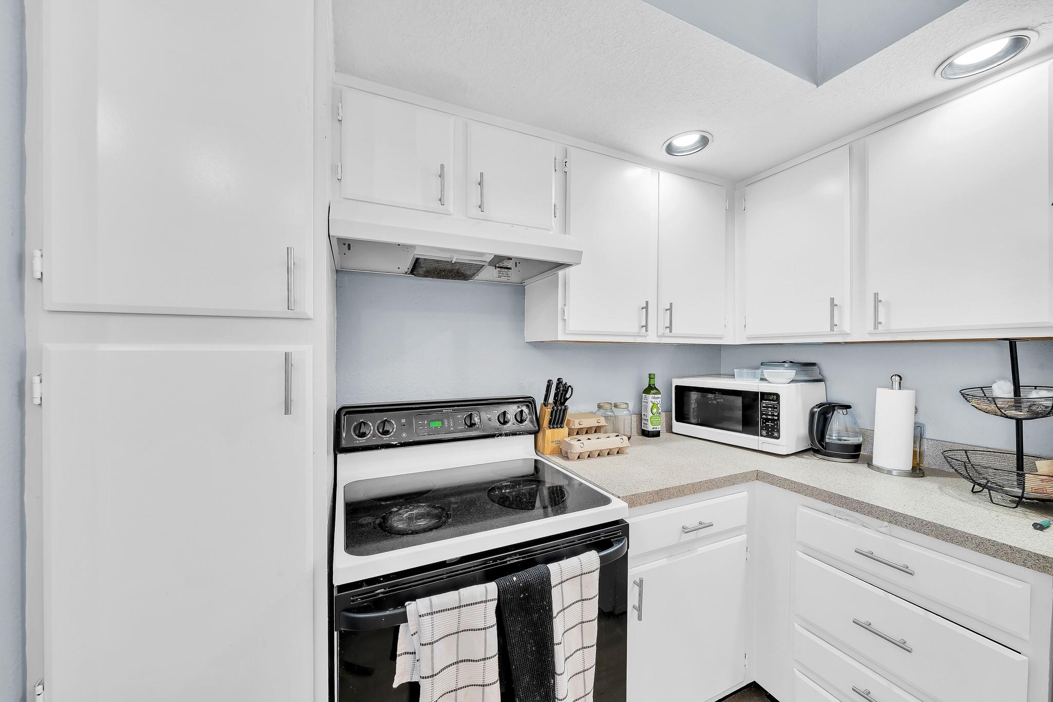 1401 Village Blvd #2126 West Palm Beach, FL 33409