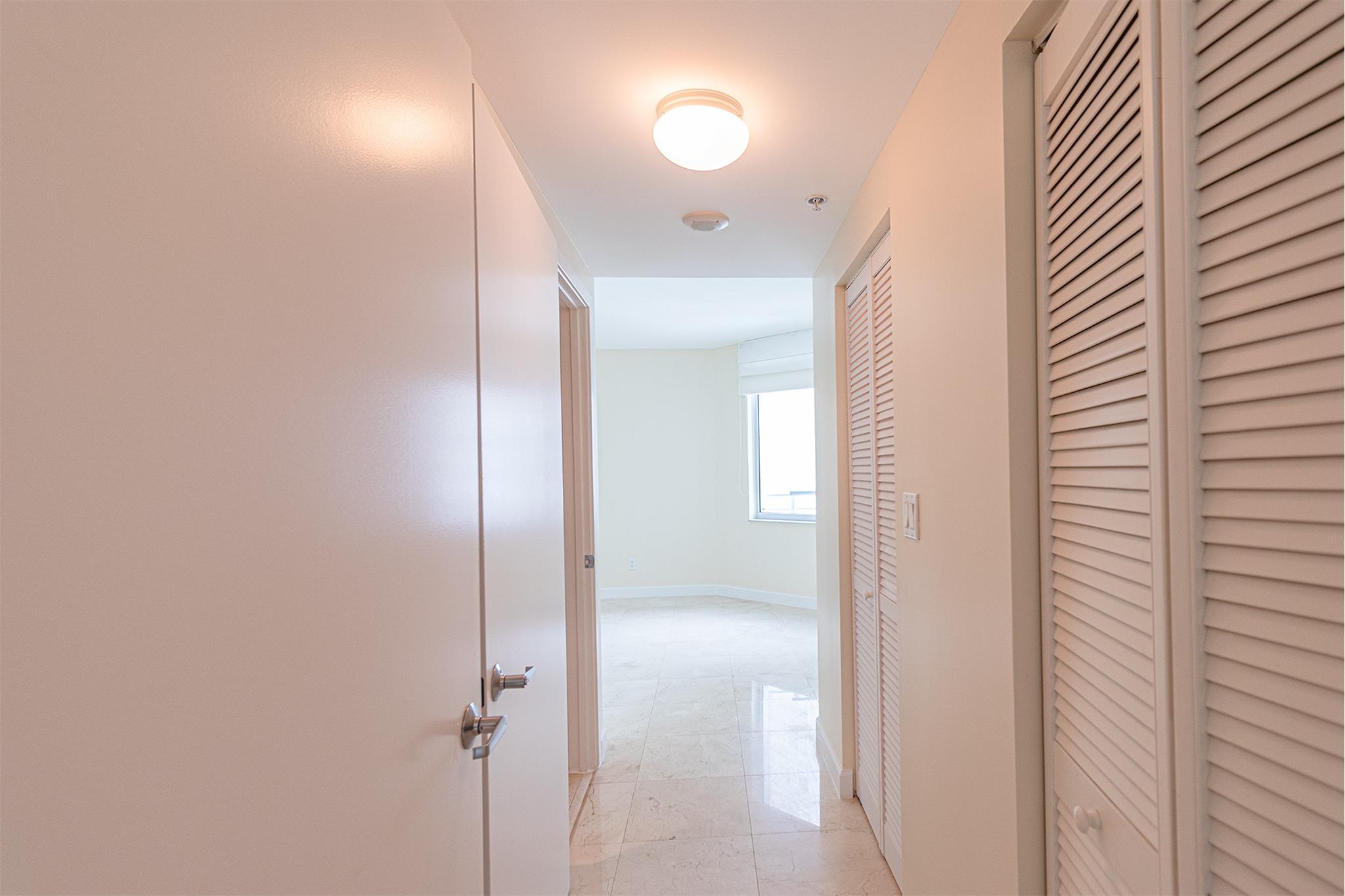 image One Miami East Condo24