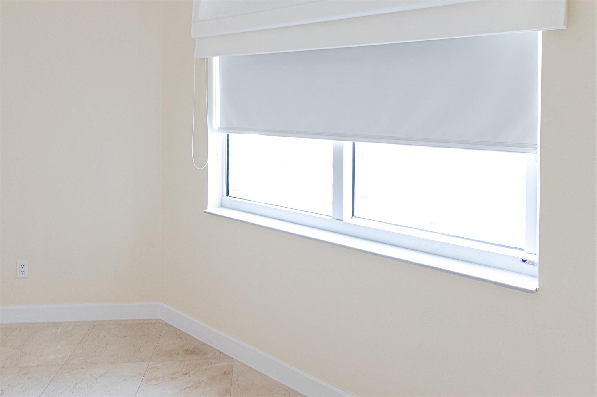 image One Miami East Condo53