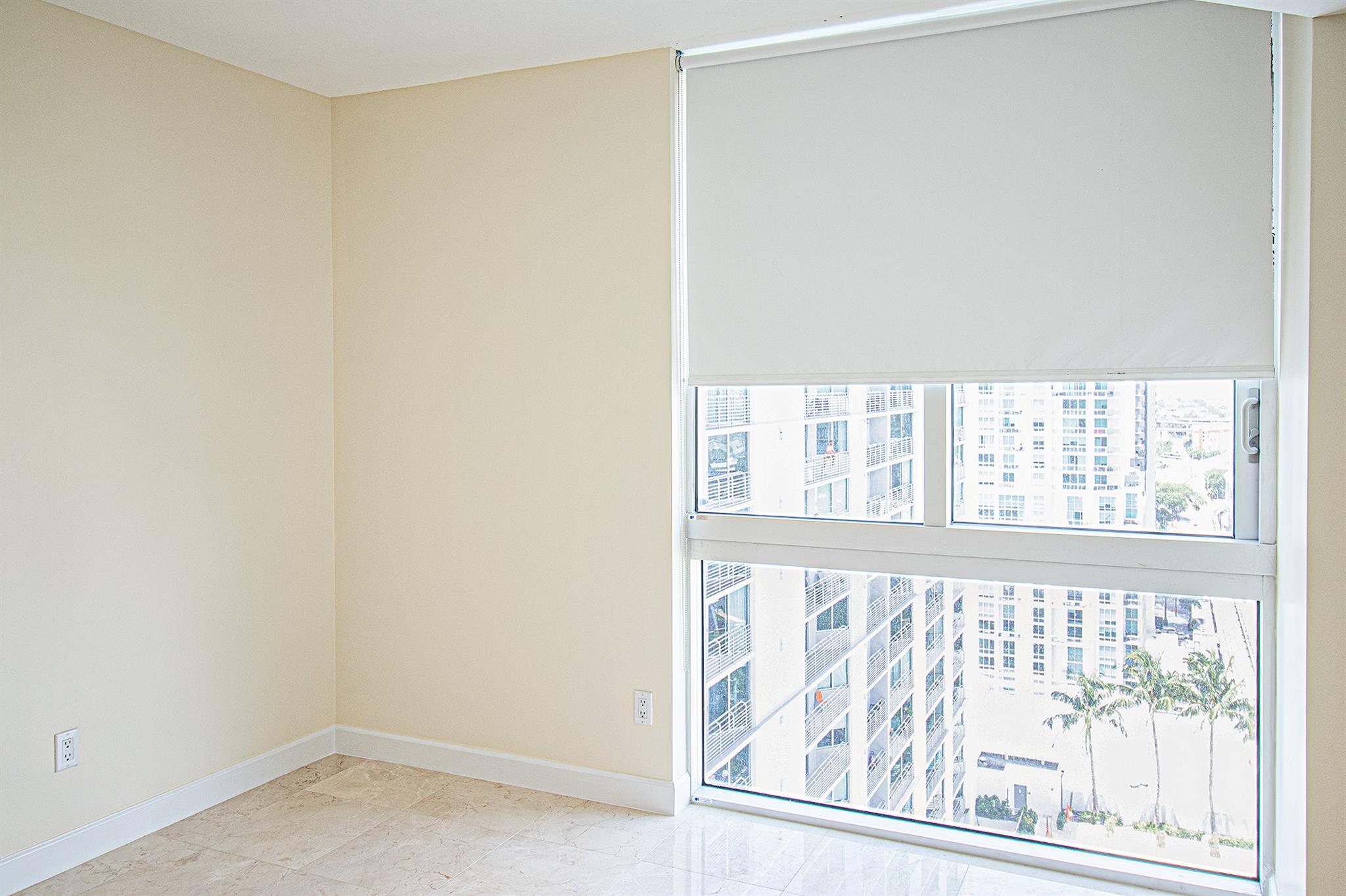 image One Miami East Condo55