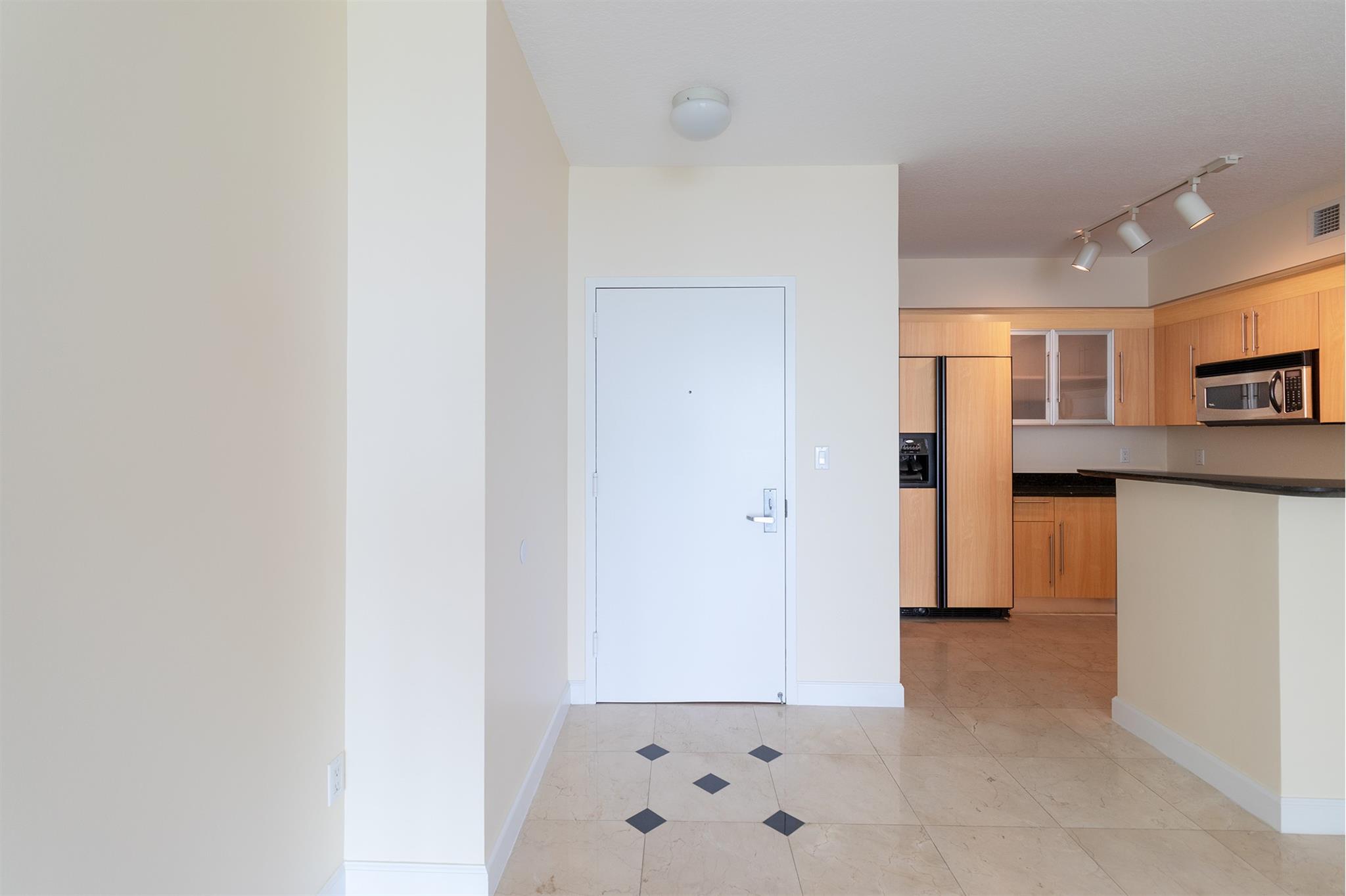 image One Miami East Condo7