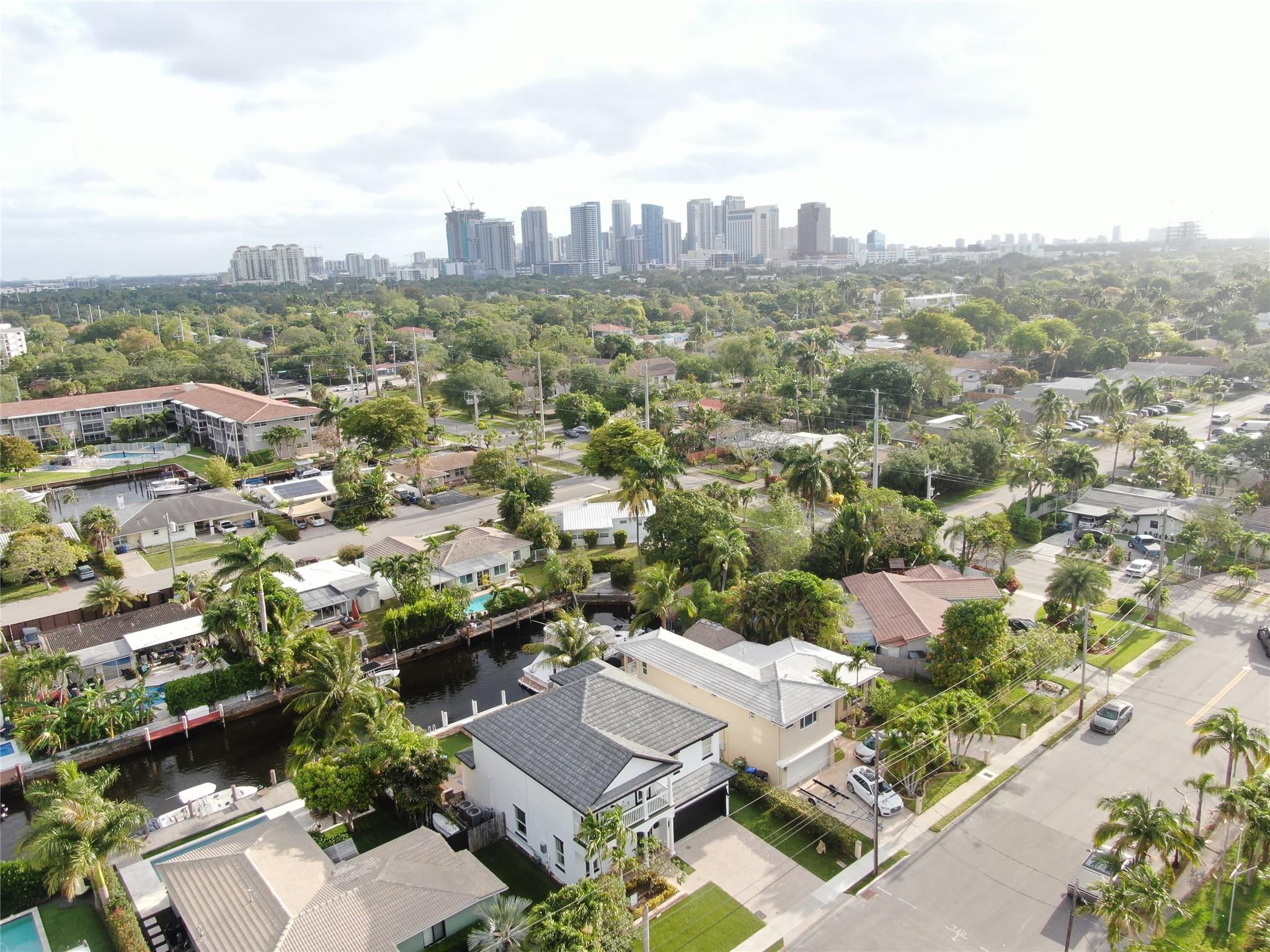 909 Mango Isle Fort Lauderdale, FL 33315