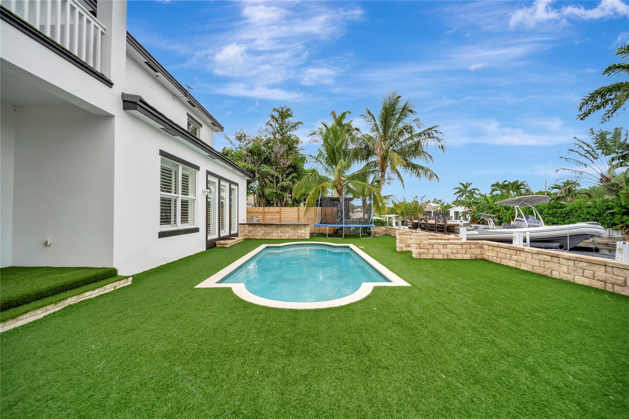 909 Mango Isle Fort Lauderdale, FL 33315