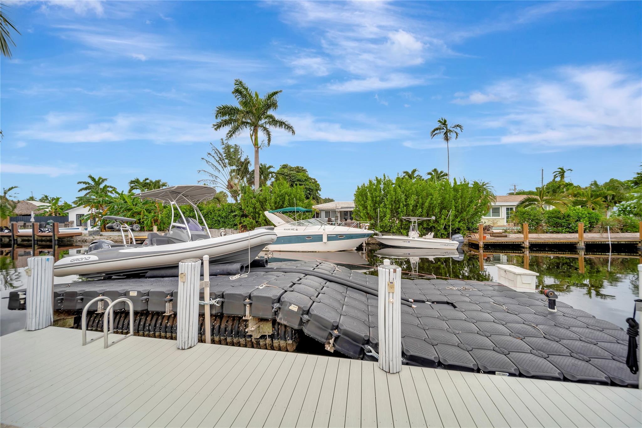 909 Mango Isle Fort Lauderdale, FL 33315