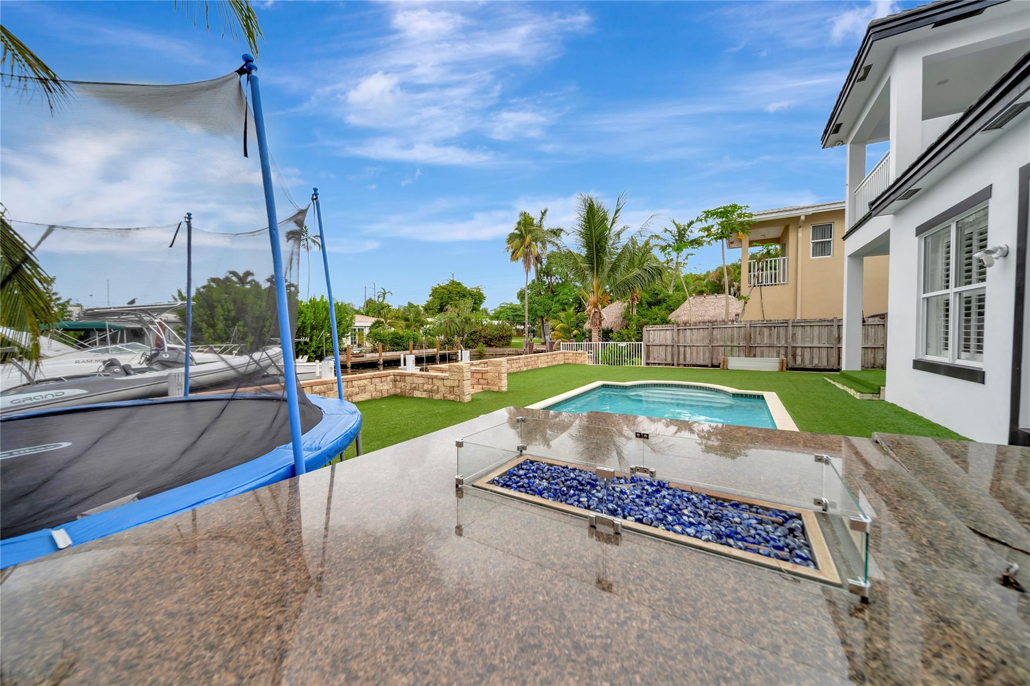 909 Mango Isle Fort Lauderdale, FL 33315