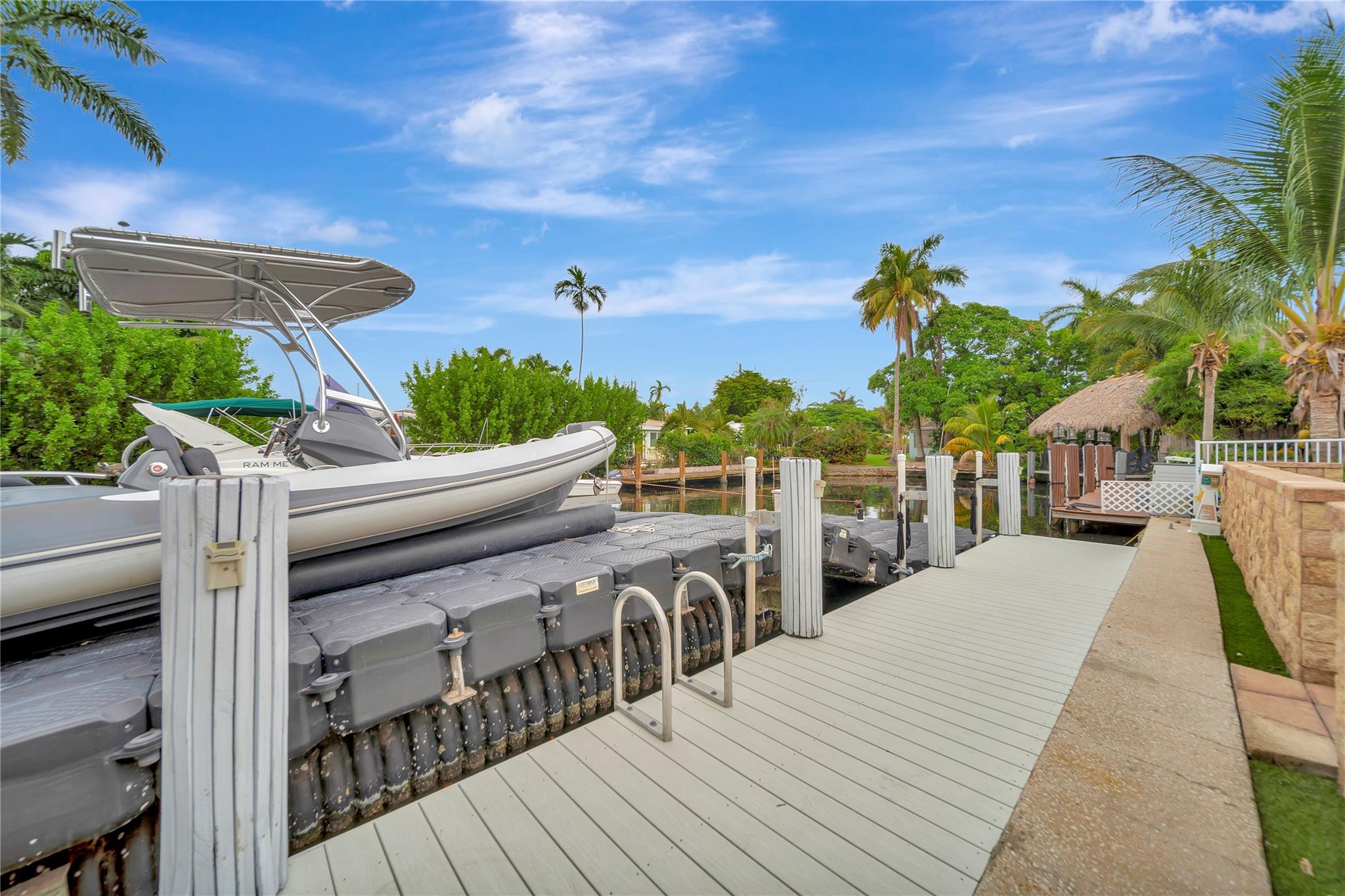 909 Mango Isle Fort Lauderdale, FL 33315