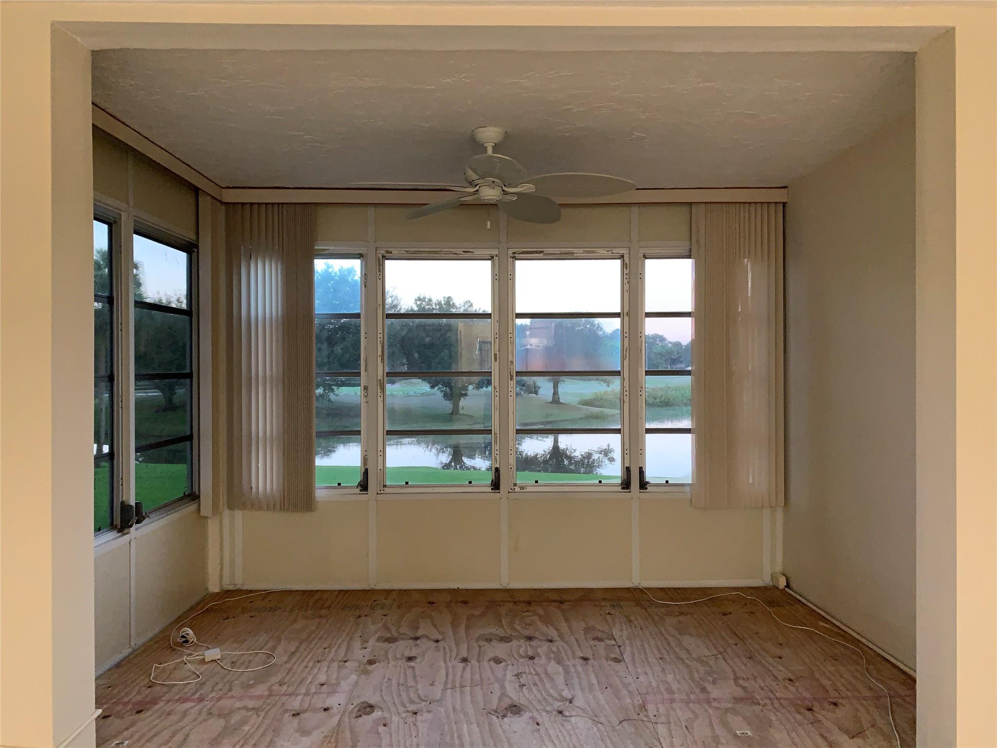 9460 Poinciana Pl #203 Davie, FL 33324