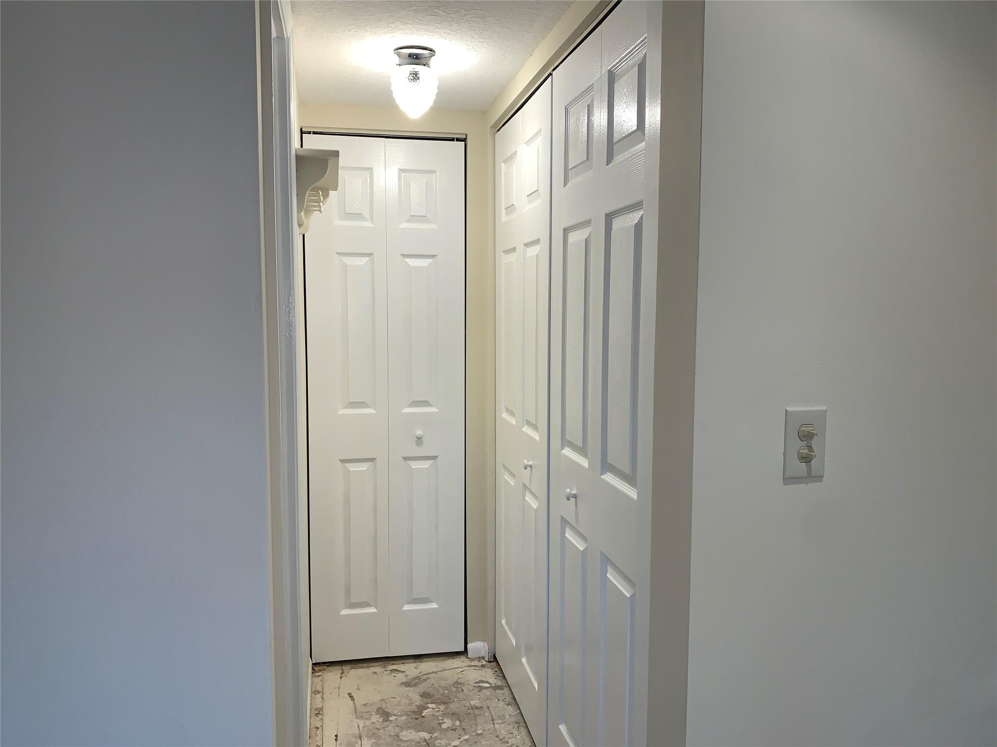 9460 Poinciana Pl #203 Davie, FL 33324