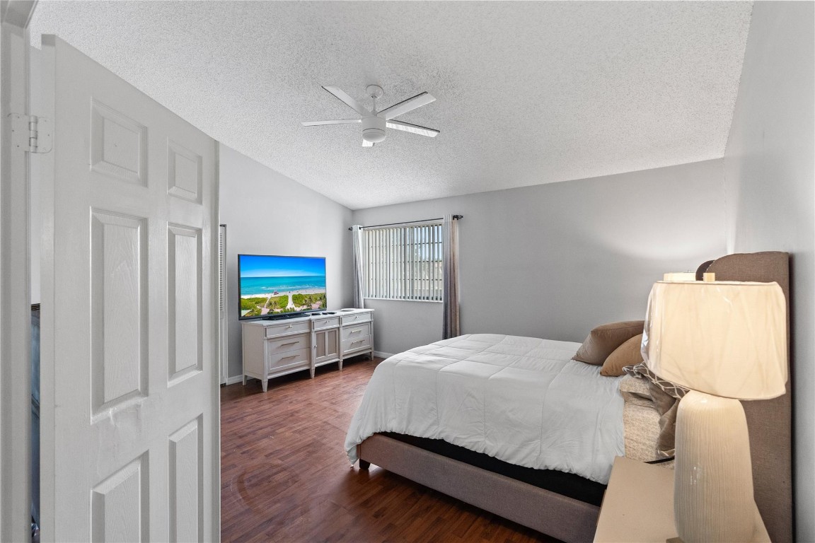 520 Sumter Ave Davie, FL 33325