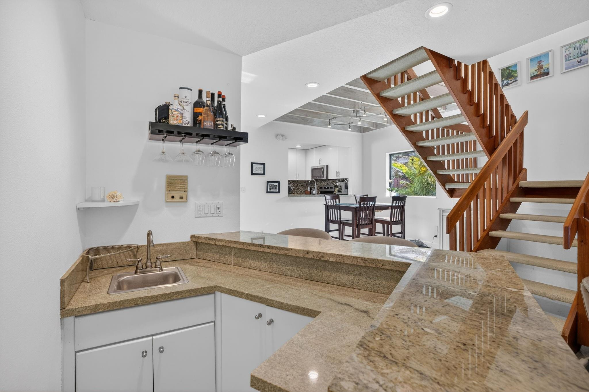 4465 Poinciana #4465 Fort Lauderdale, FL 33308