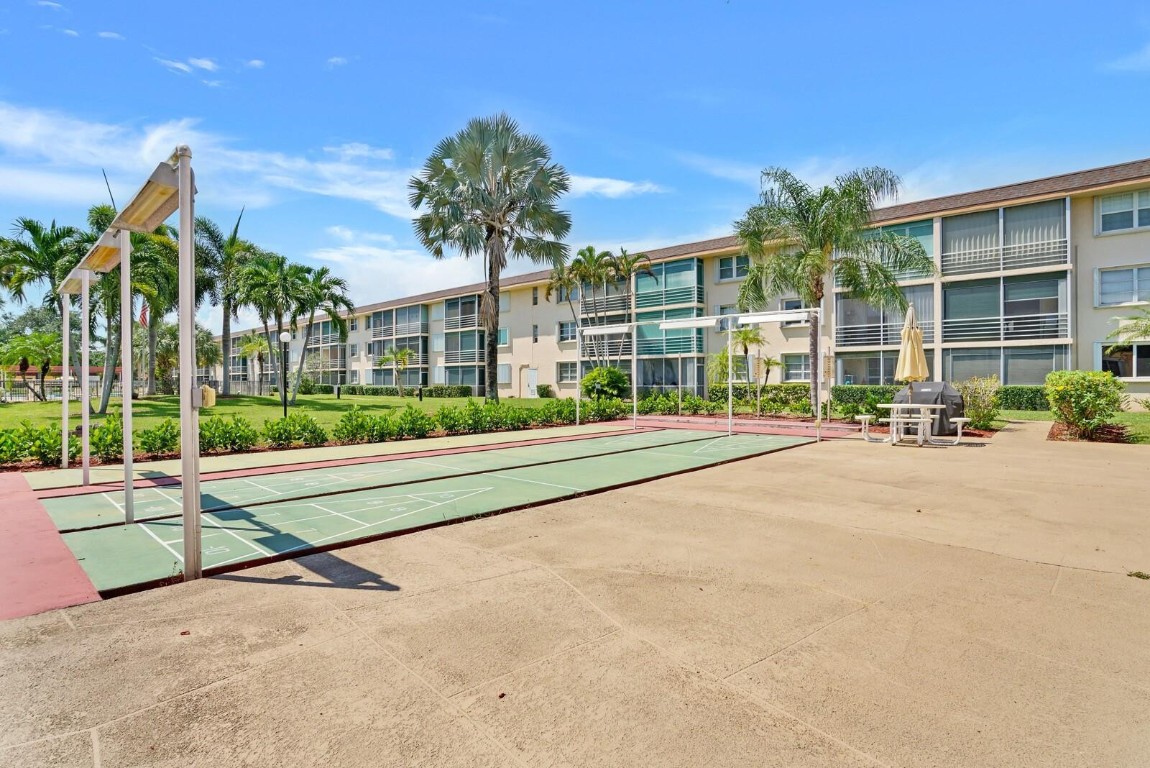 4502 N Federal #123C Lighthouse Point, FL 33064