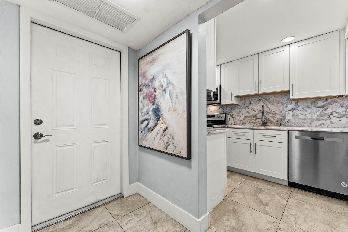 4502 N Federal #123C Lighthouse Point, FL 33064