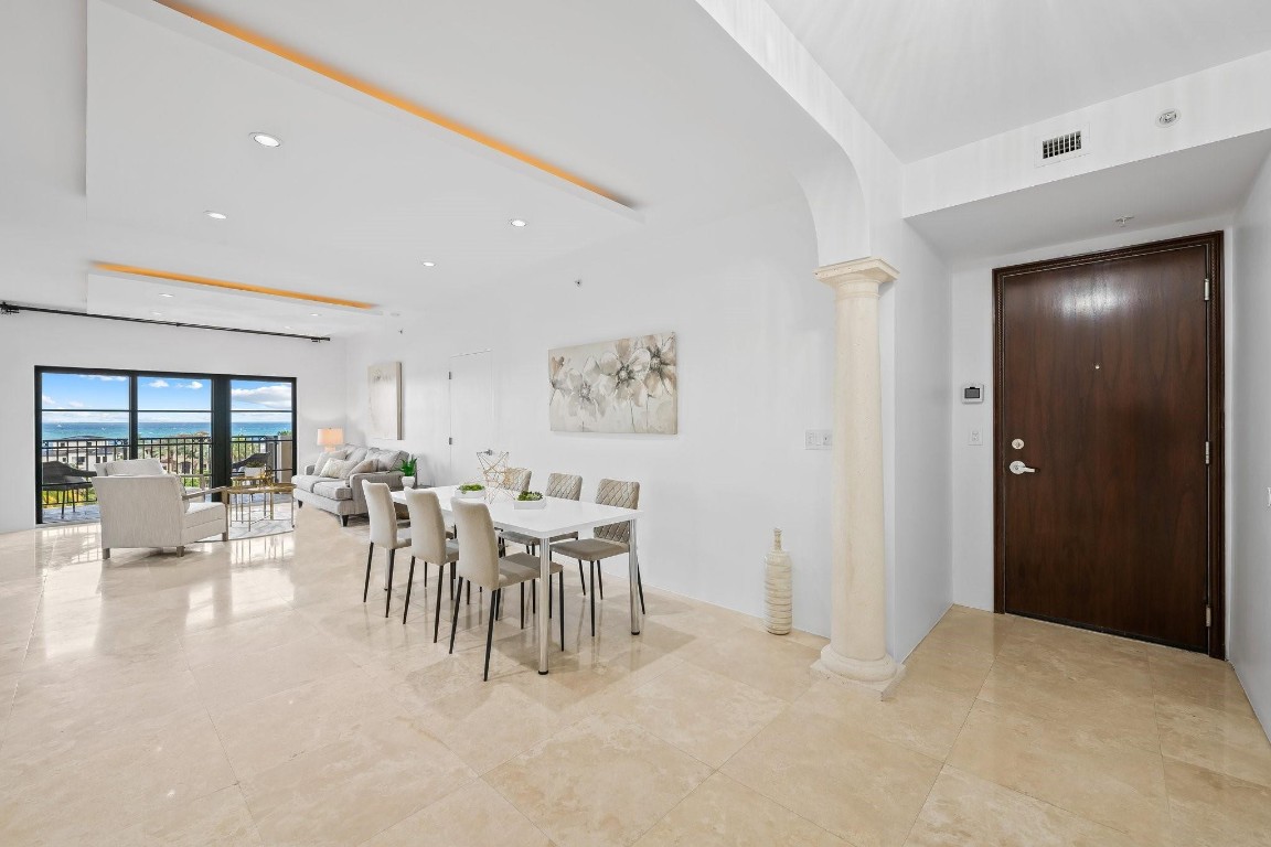 2401 N Ocean #702 Fort Lauderdale, FL 33305