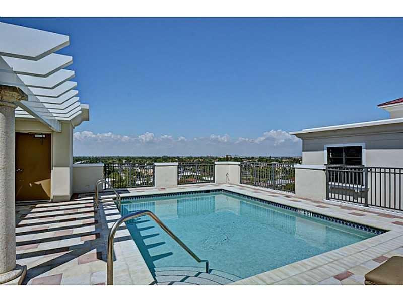 2401 N Ocean #702 Fort Lauderdale, FL 33305